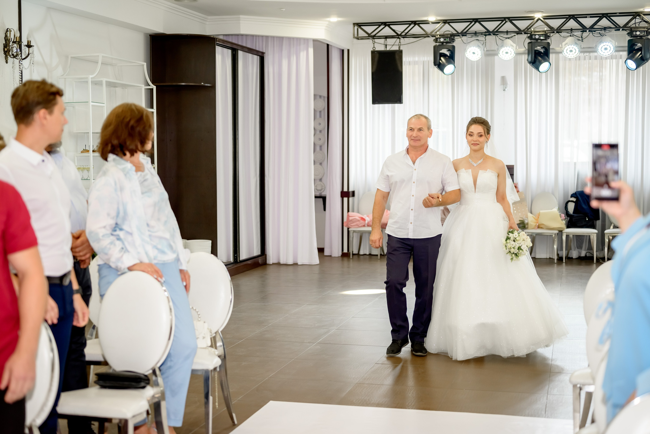 Банкетная часть. Юлия Басня семейный и свадебный фотограф в Донецке