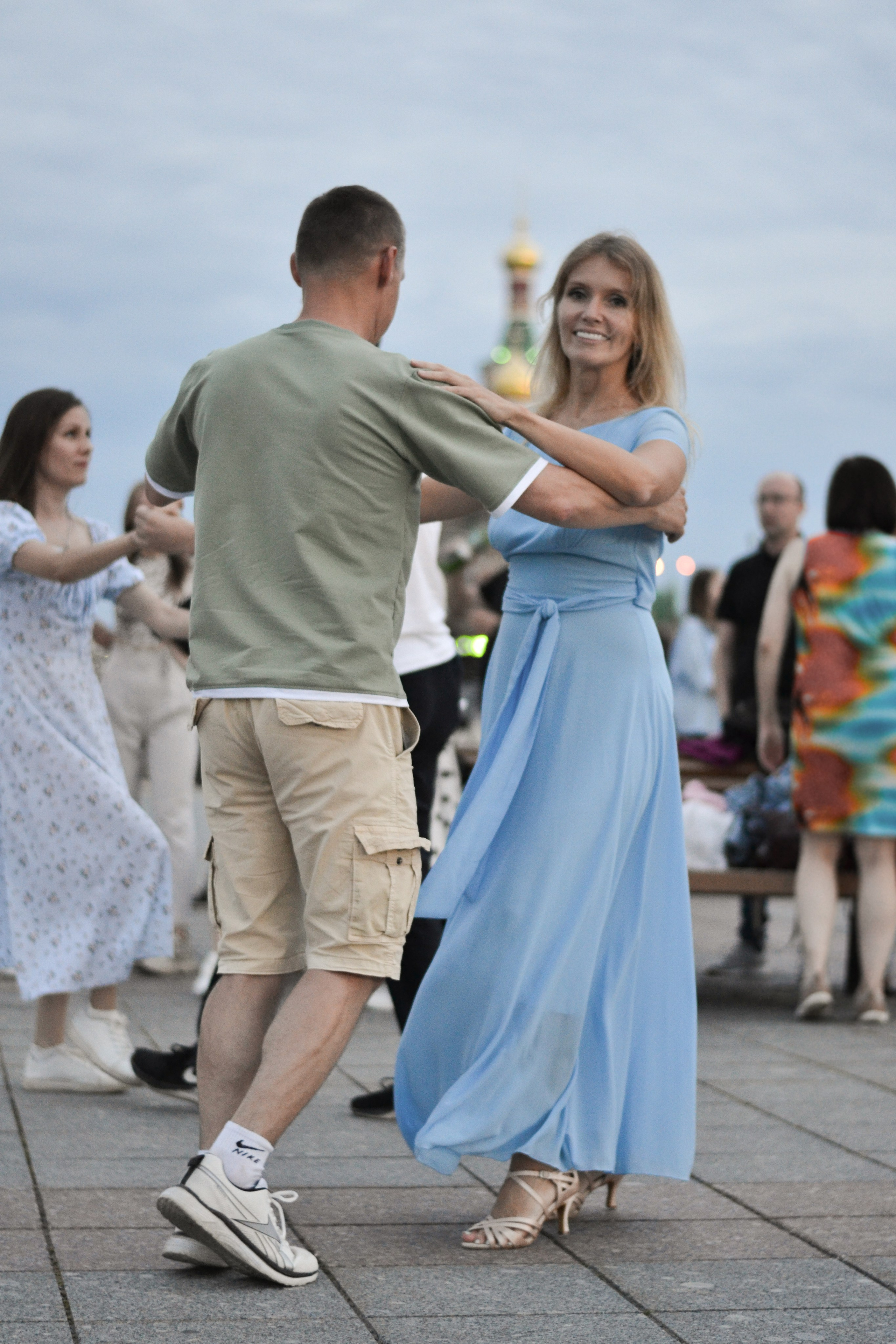 Оупен. Семейный и свадебный фотограф в Йошкар-Оле Виктор Крайт