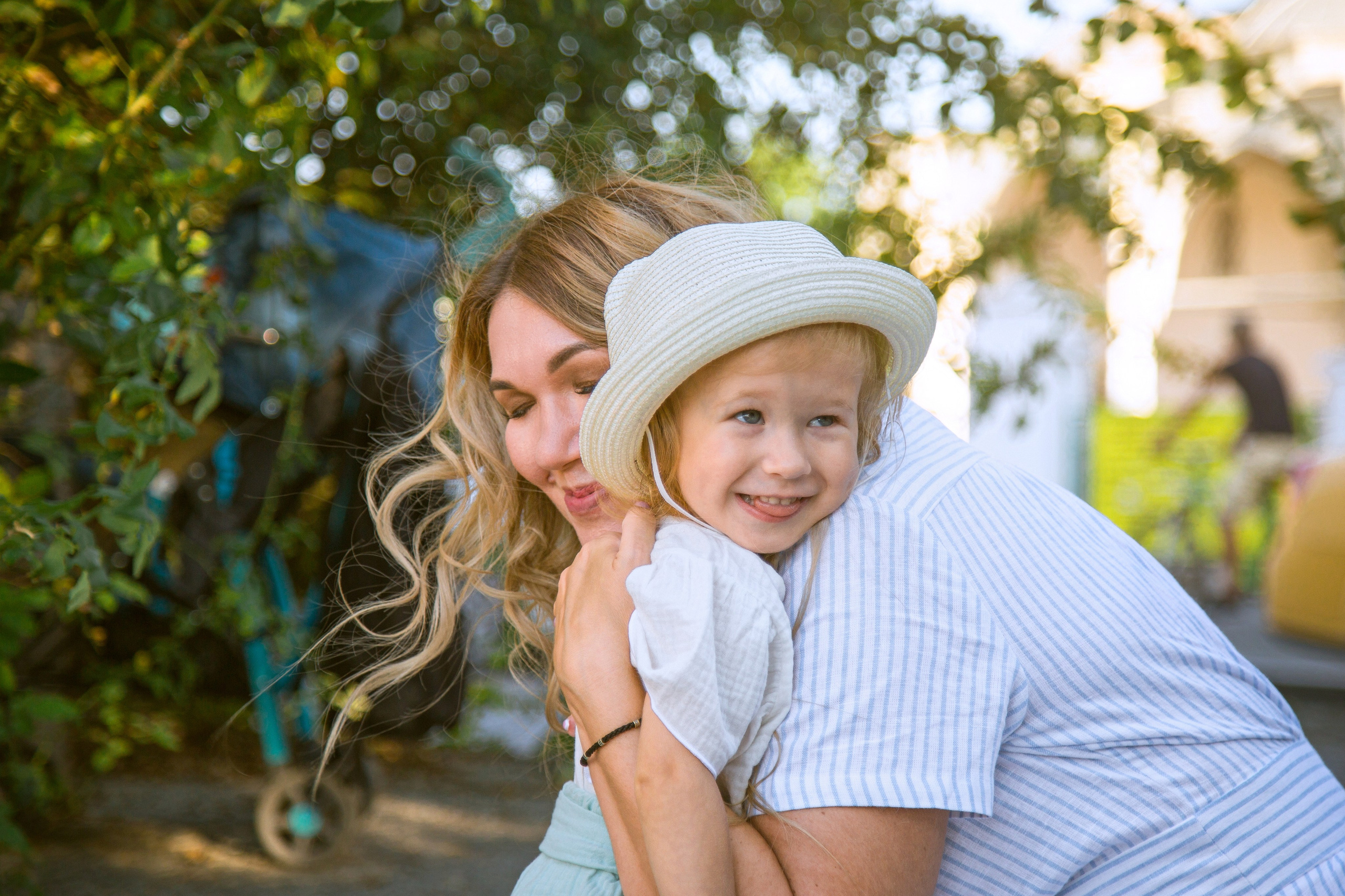 Семейная фотосессия в городе Евпатория на улицах Малого Иерусалима на фоне мечети Джума Джами
