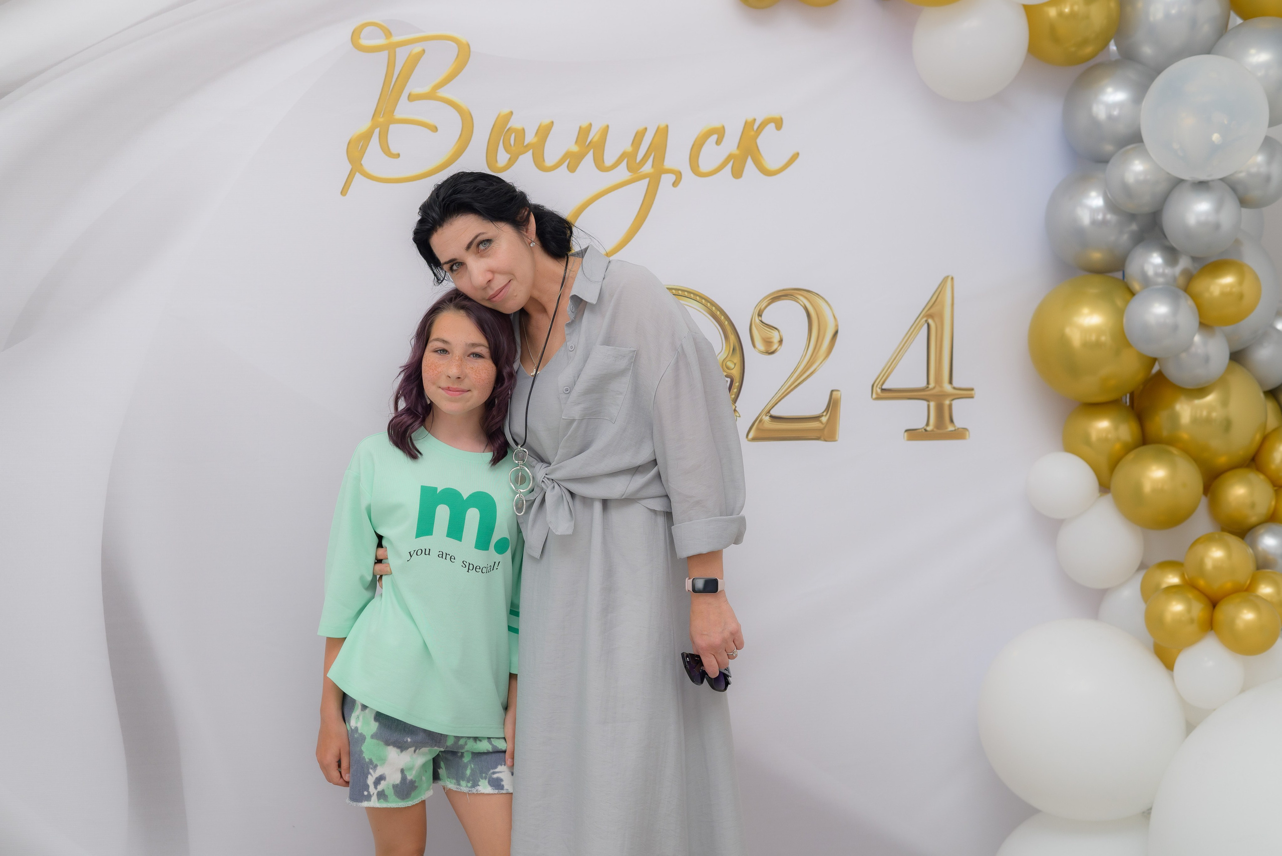 Выпускной 4классы. Выпускные книги Анапа Новороссийск Краснодар