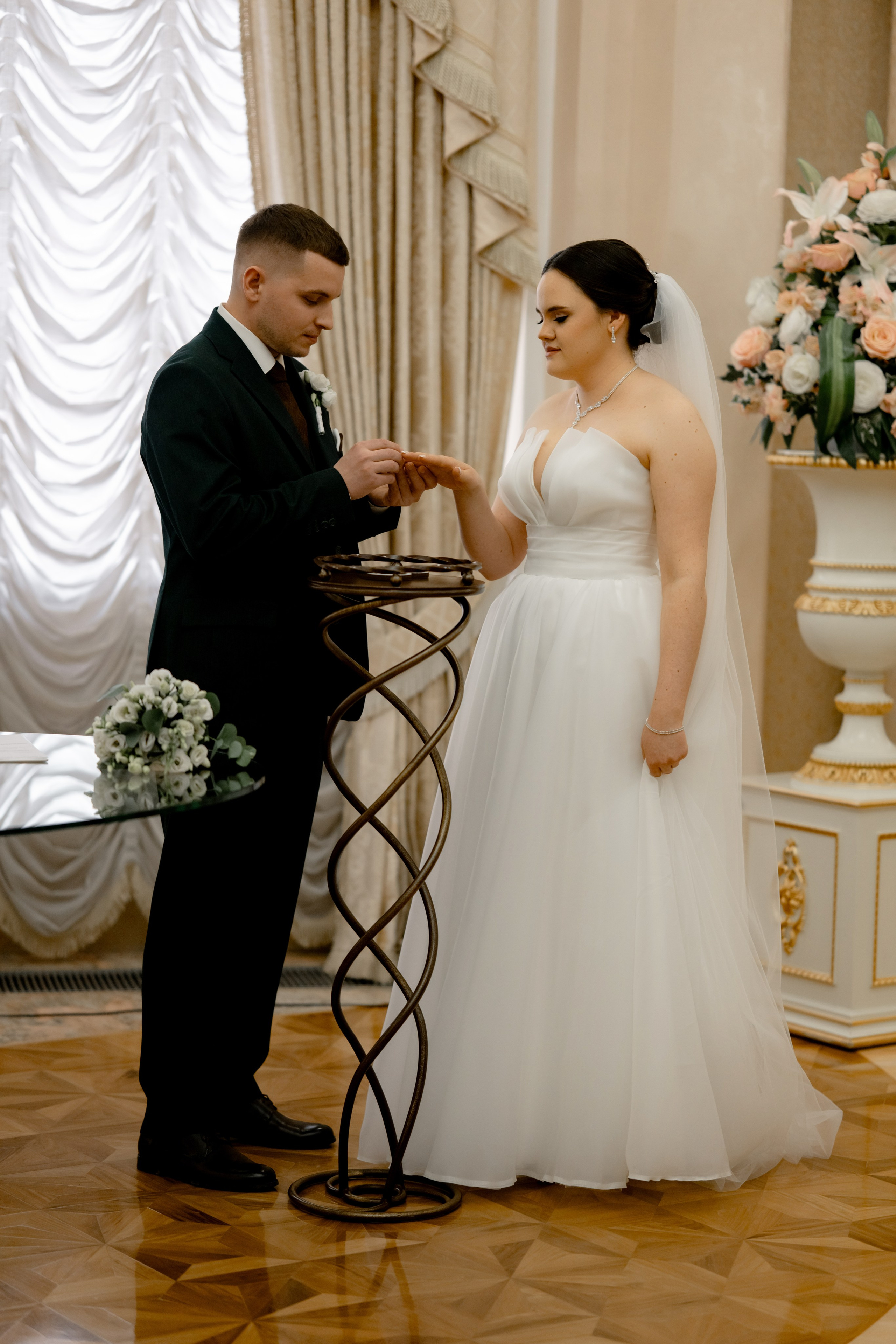 Дмитрий & Александра. Свадебный и портретный фотограф