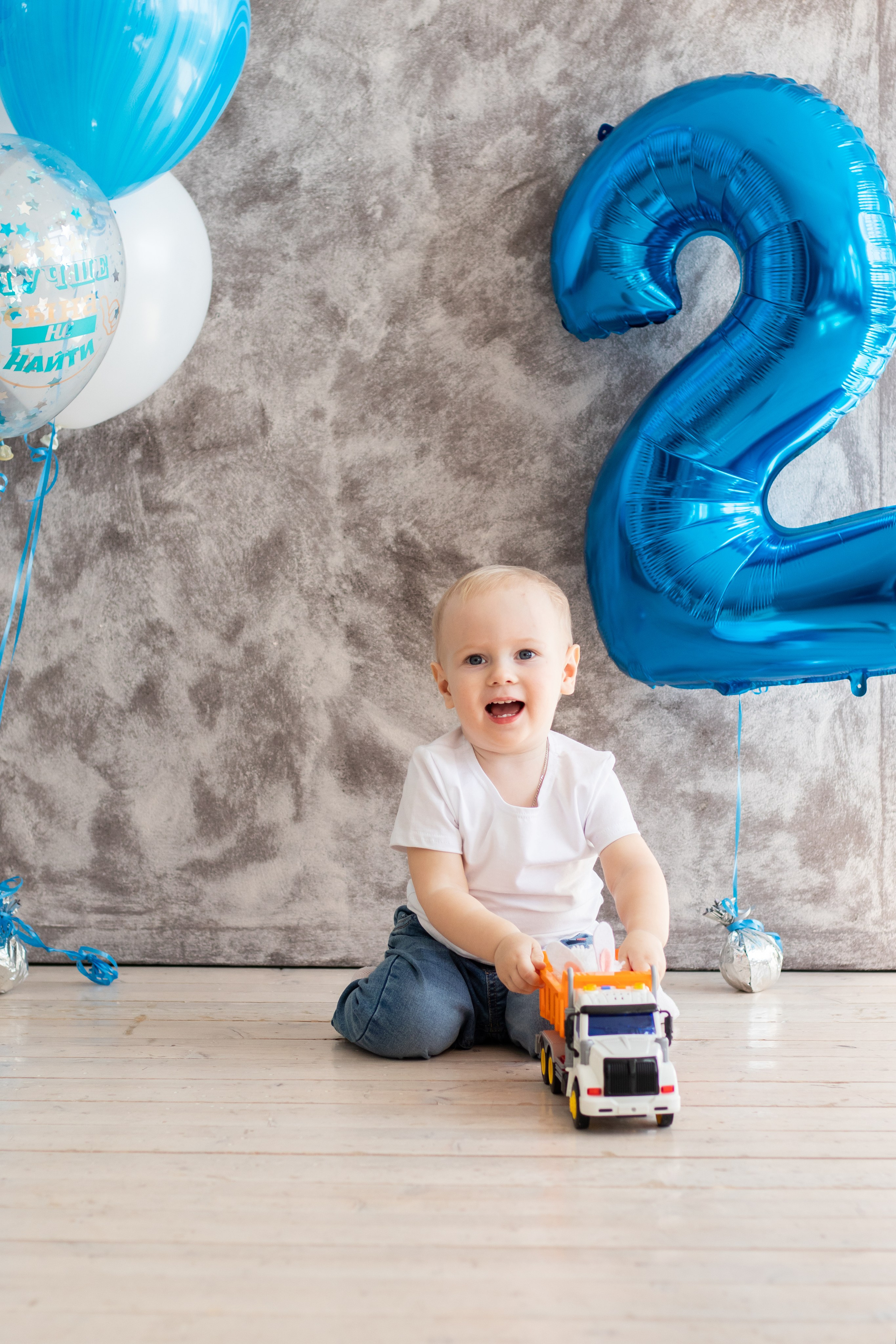 Семейные зарисовки на день рождения 2 года