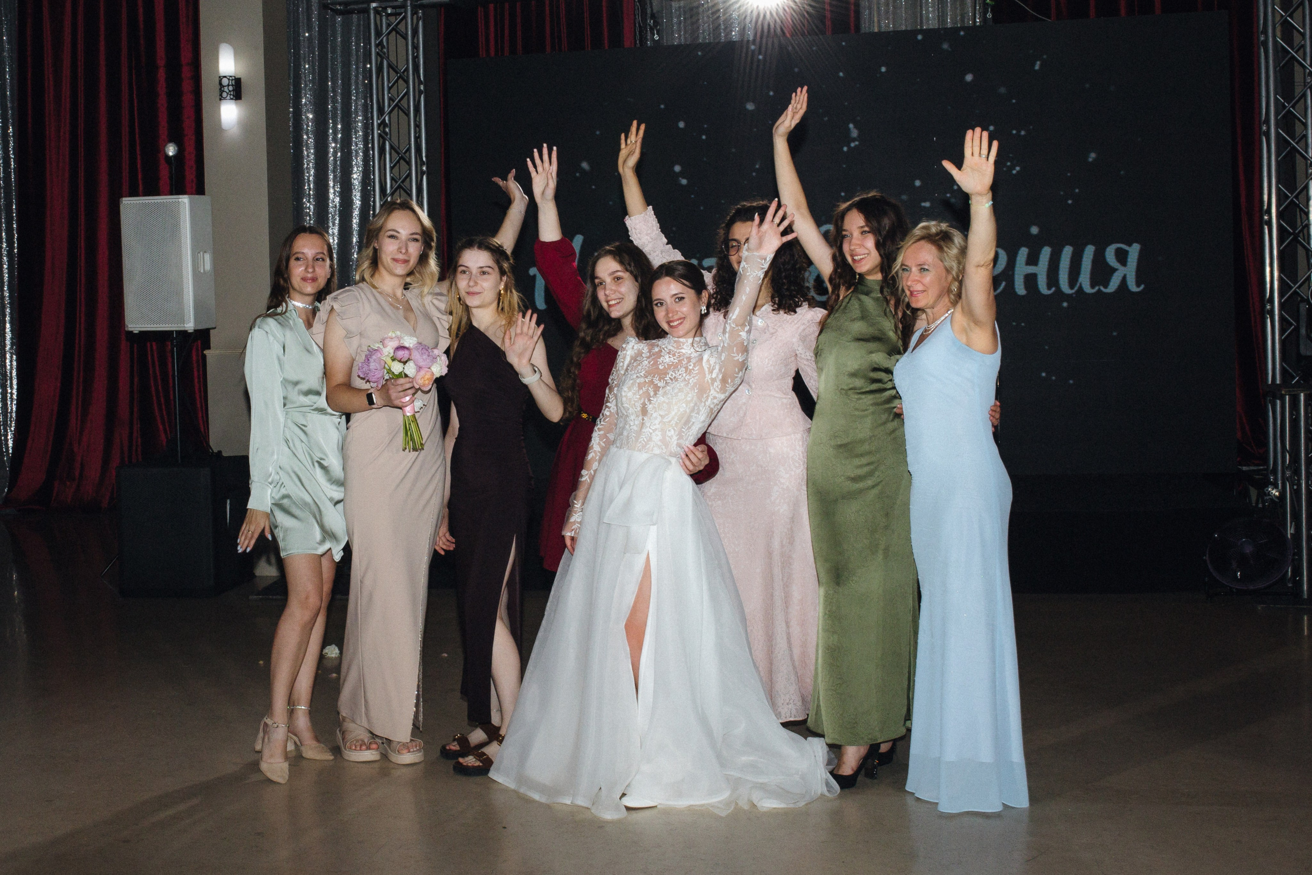 Банкет (Ксения & Никита). Свадебные фотографы в г. Сургут Маркова Наталья и Замахина Елена