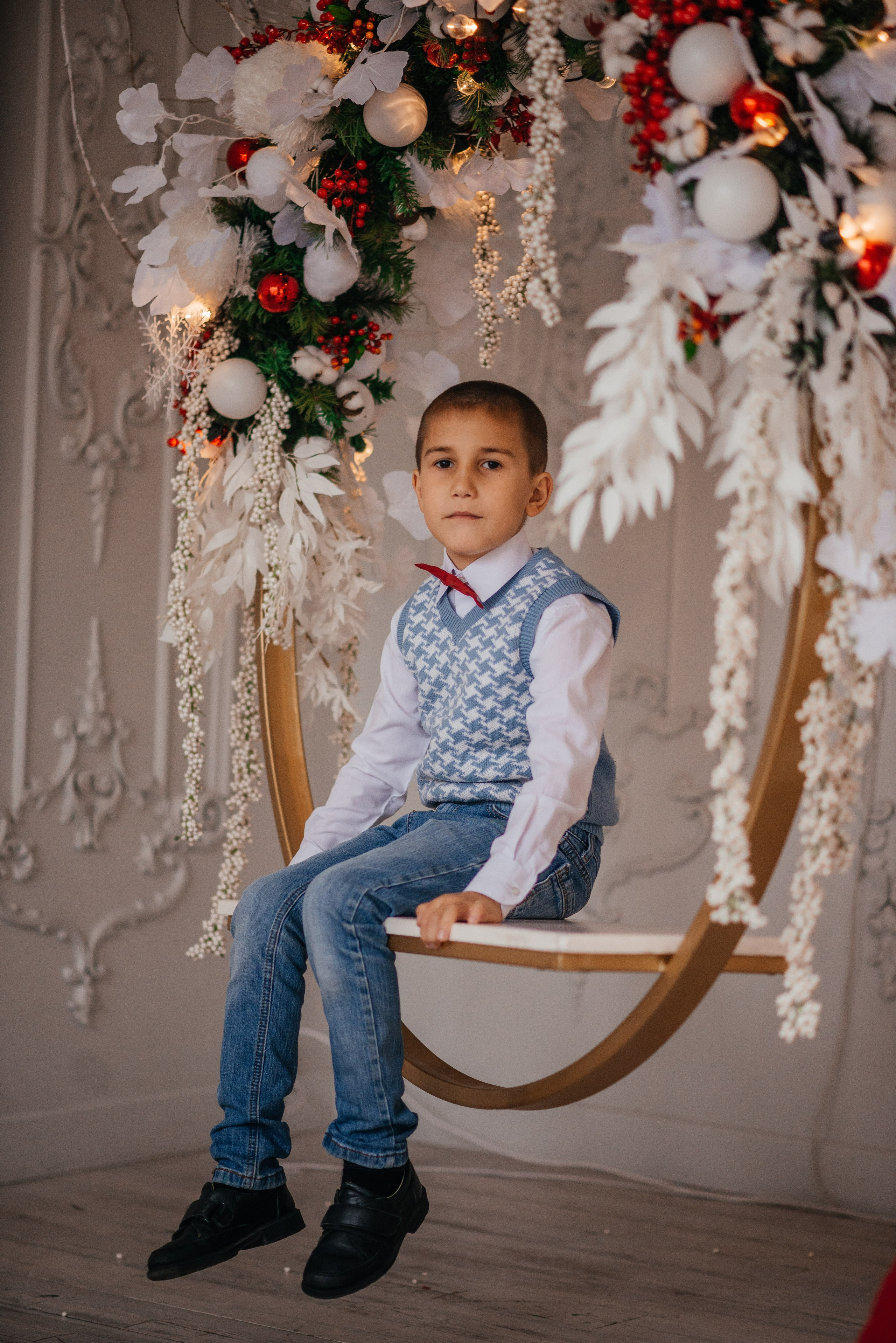 Новый год в красном. Семейный и детский фотограф в г. Артеме и г. Владивостоке Ирина Лазаренко