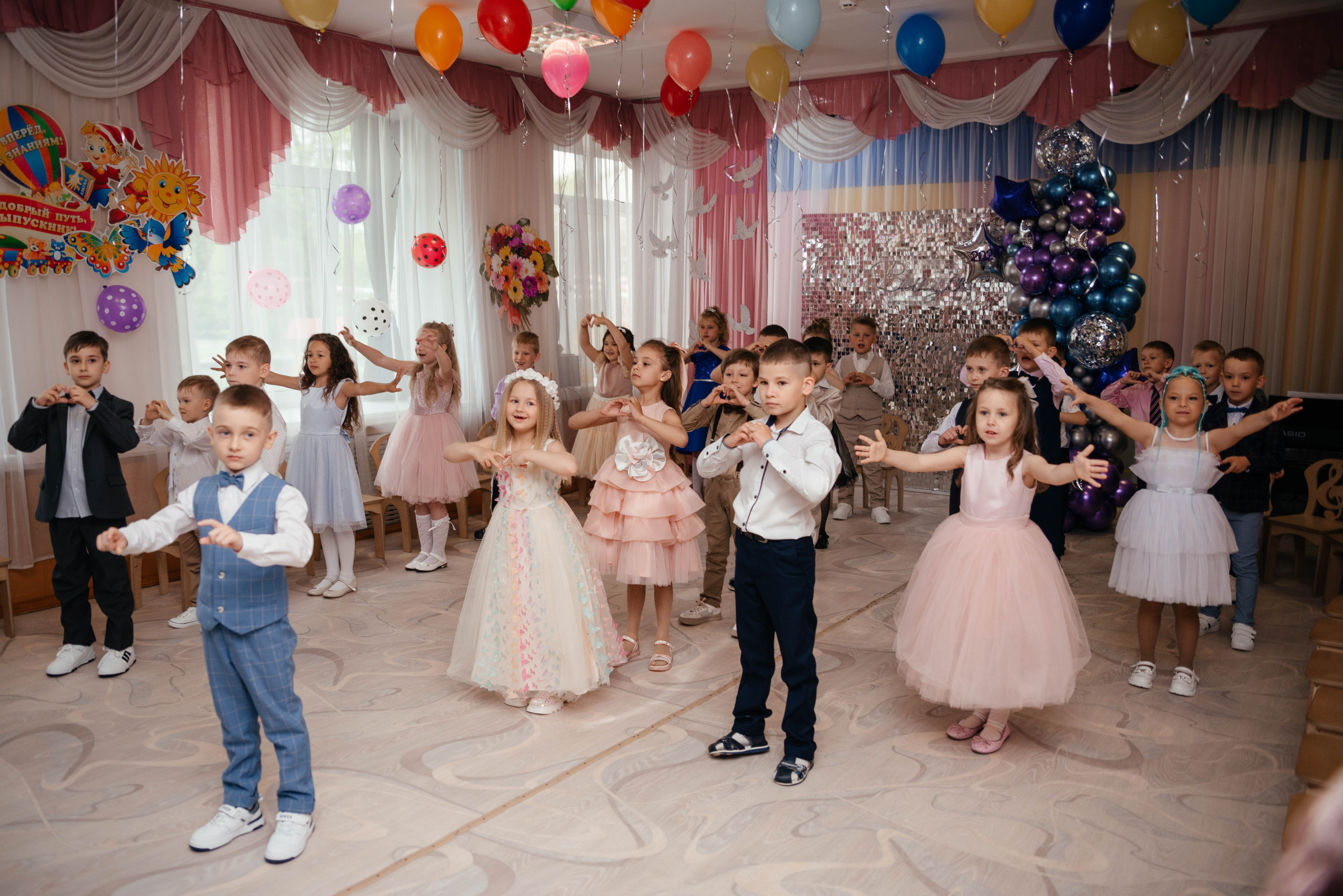 Выпускной в детском саду. Семейный и детский фотограф в г. Артеме и г. Владивостоке Ирина Лазаренко