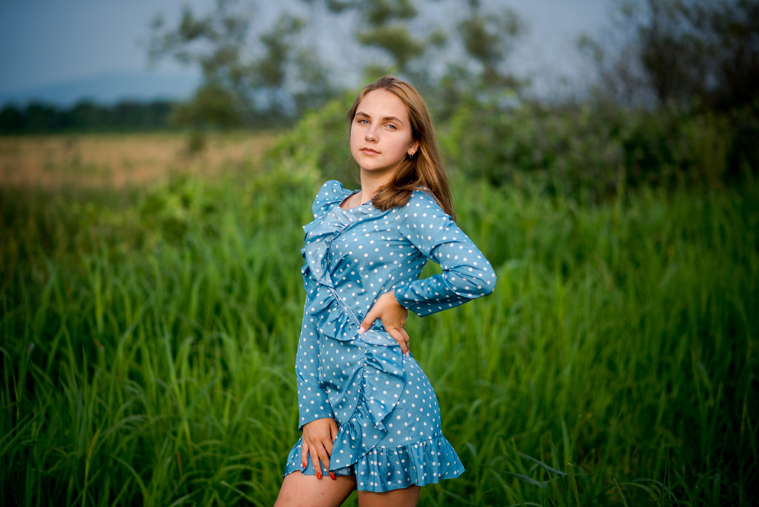 Подружки на поле. Семейный и детский фотограф в г. Артеме и г. Владивостоке Ирина Лазаренко