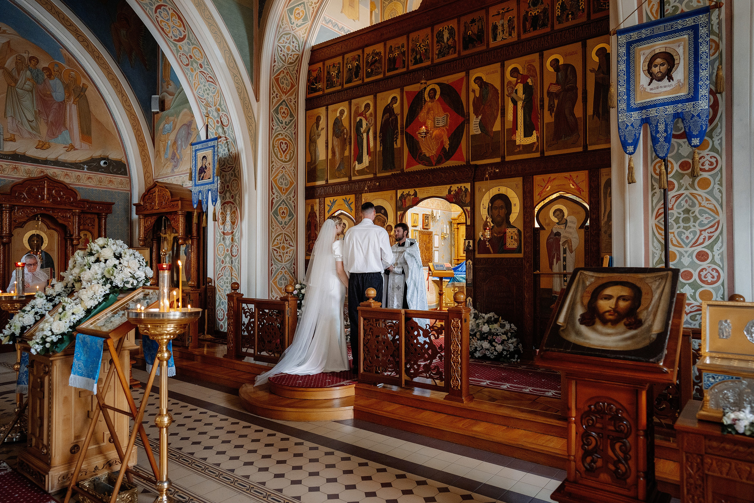 Евгений и Валерия. Фотограф на Крещение и Венчание в Красноярске Рамазанова Юлия