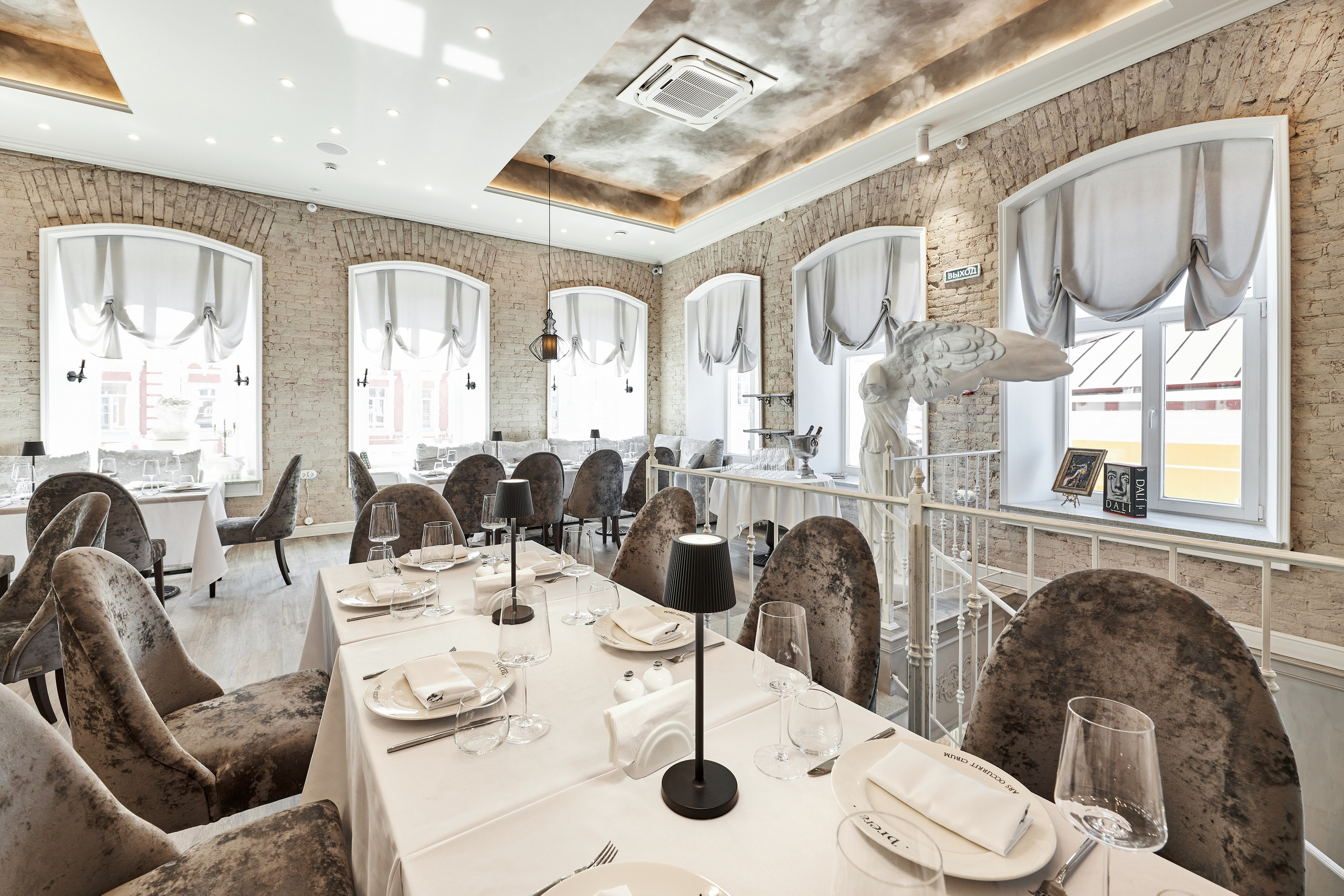 Interior. Другой взгляд на фотографию