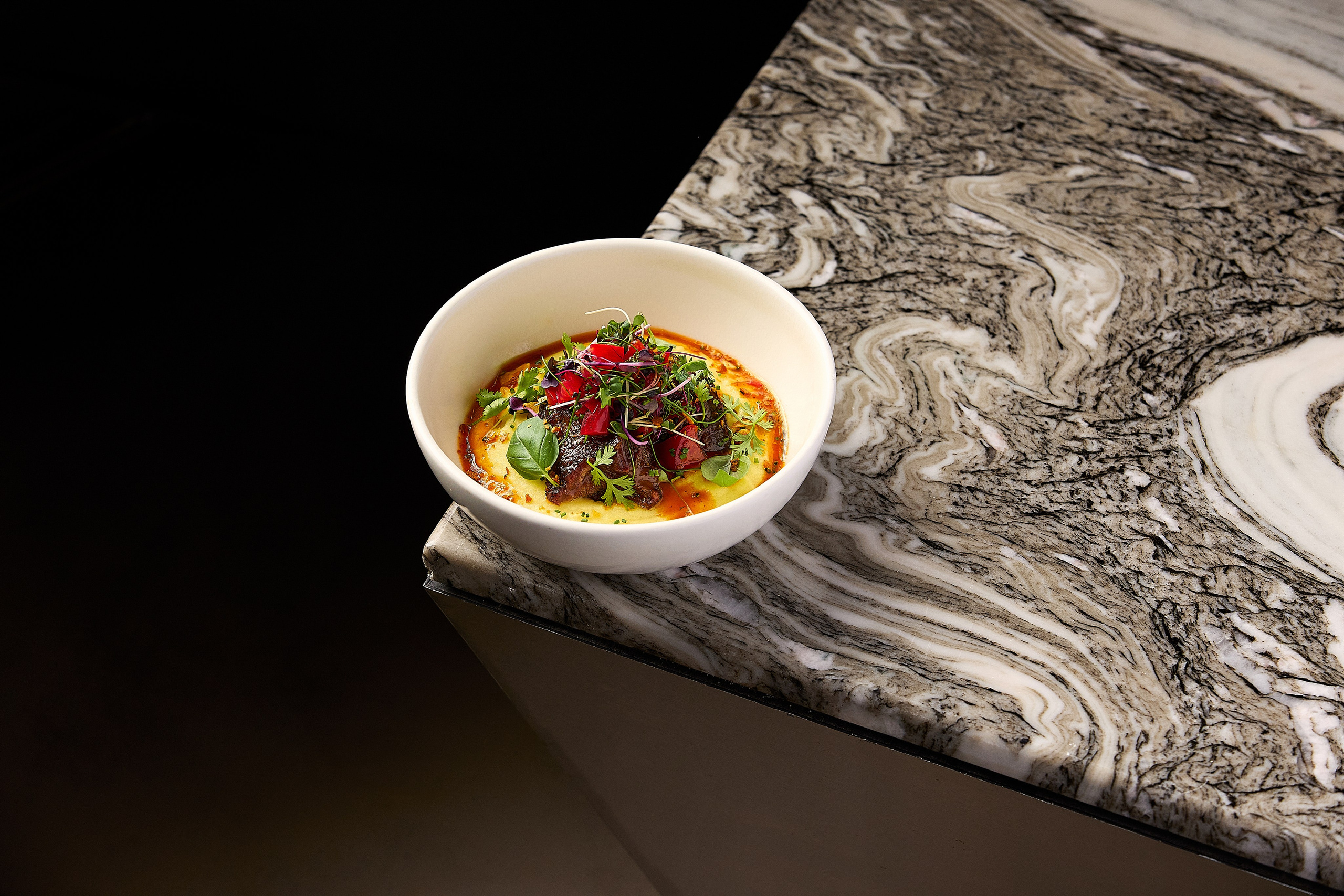 Hookah Place Dishes. Evgeny Yatsenko — Photographer in Dubai