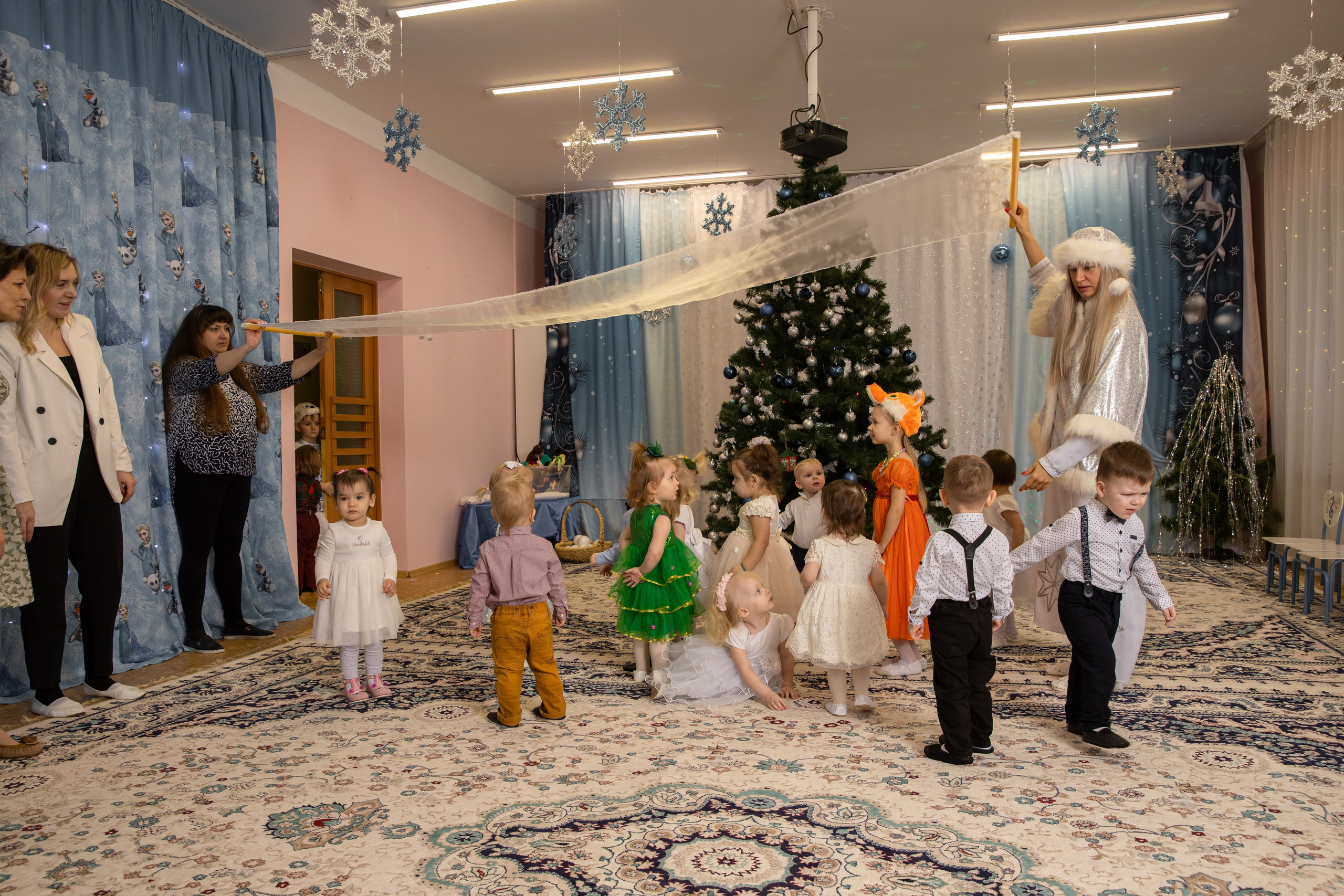 Новогодний утренник Успех. Фотограф в Железнодорожном и Балашихе