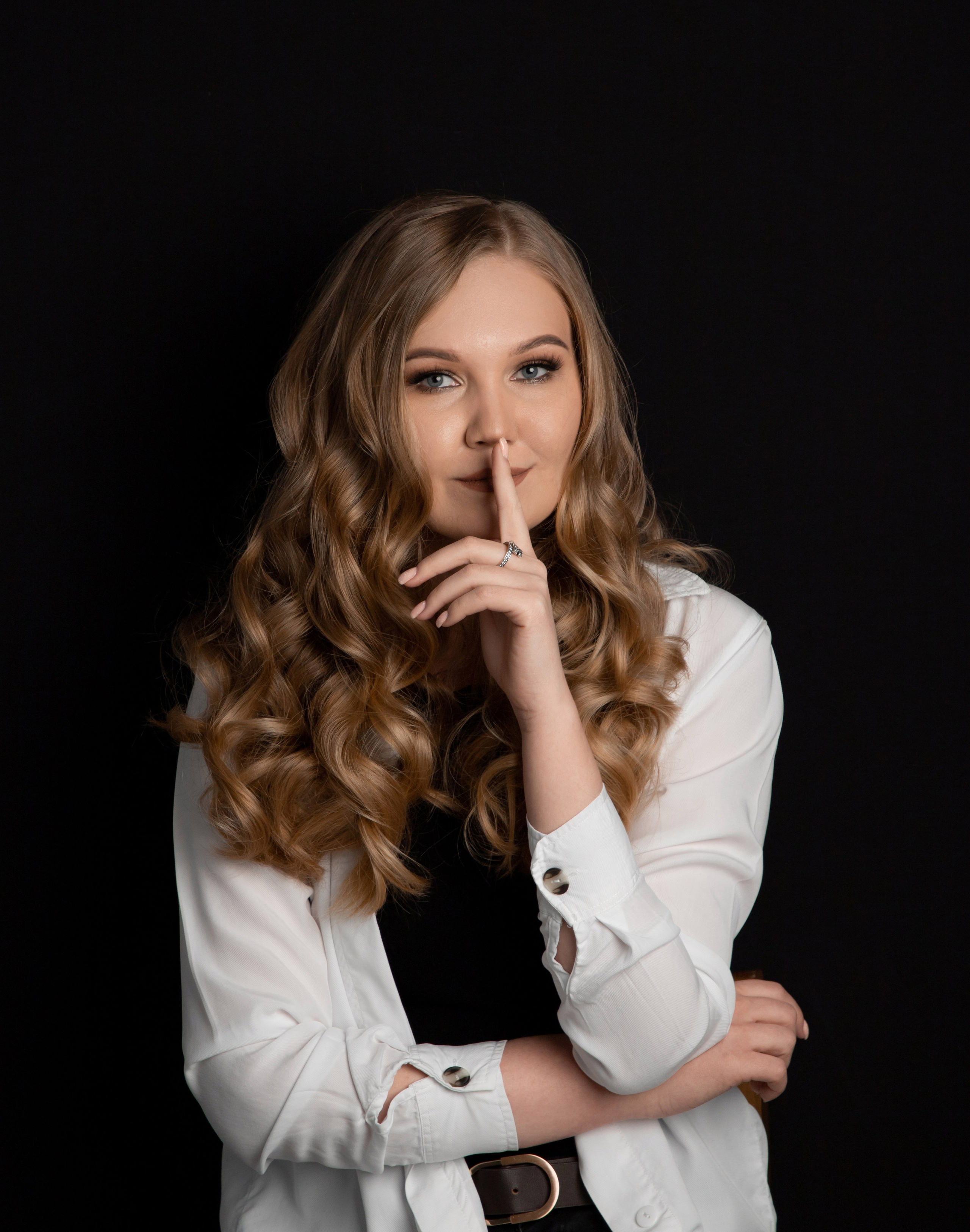 Женский портрет в Тюмени. Фотограф Денис Лесковский (Тюмень)