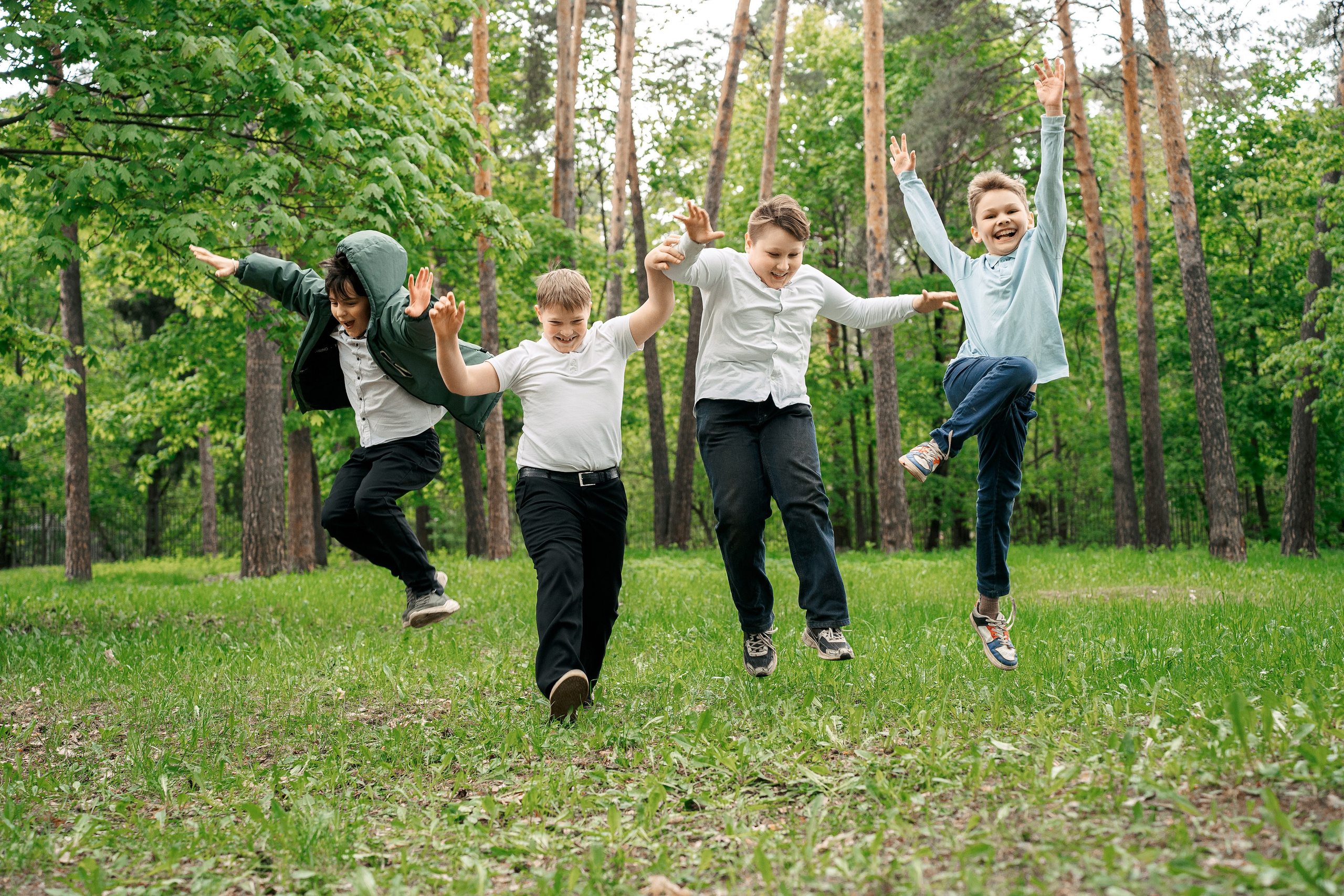 Прогулки в школьном дворе. Фотограф Казакова Анастасия
