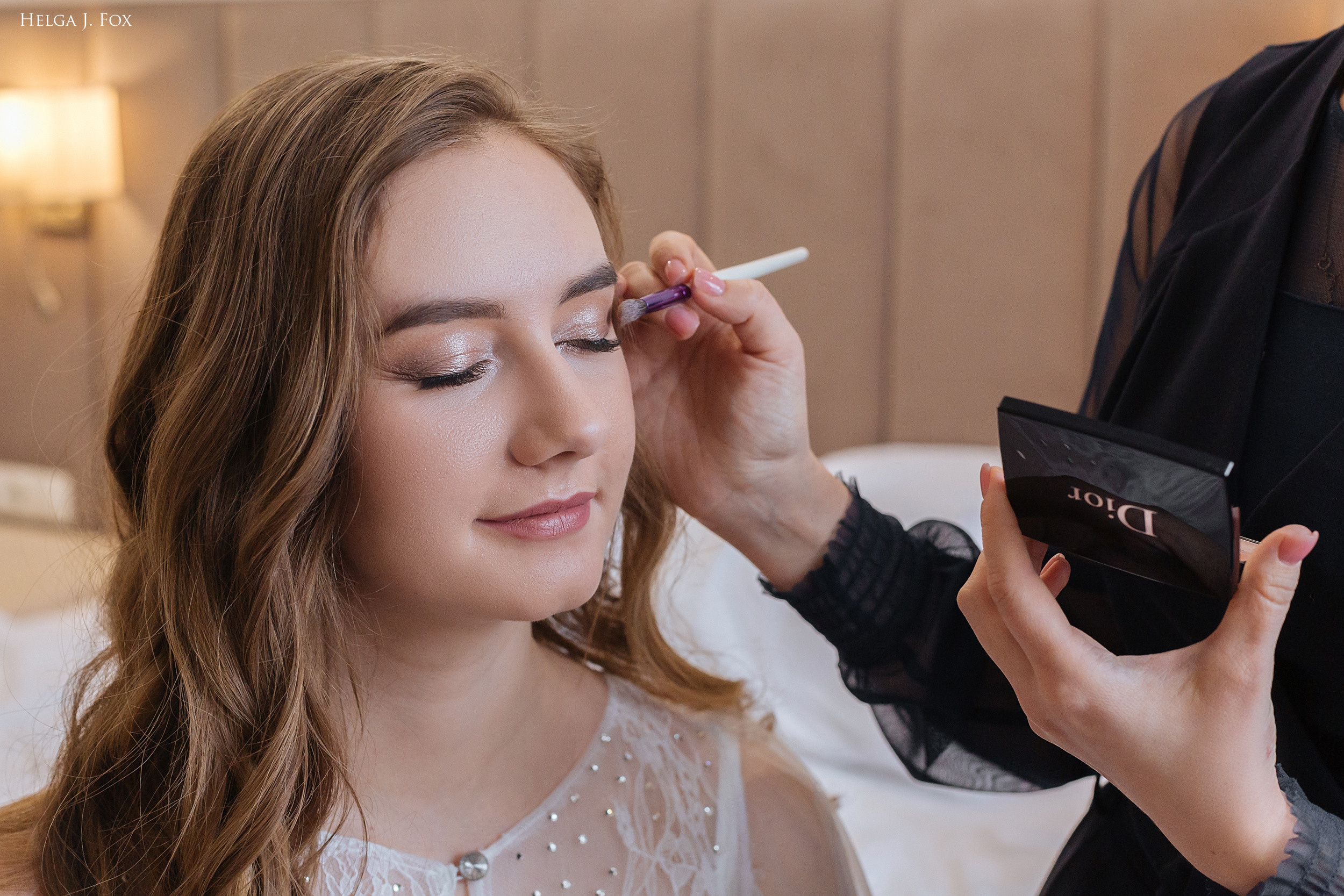 Анастасия и Михаил 💍 Сьемка в отеле. Фотограф в Твери Helga J. Fox