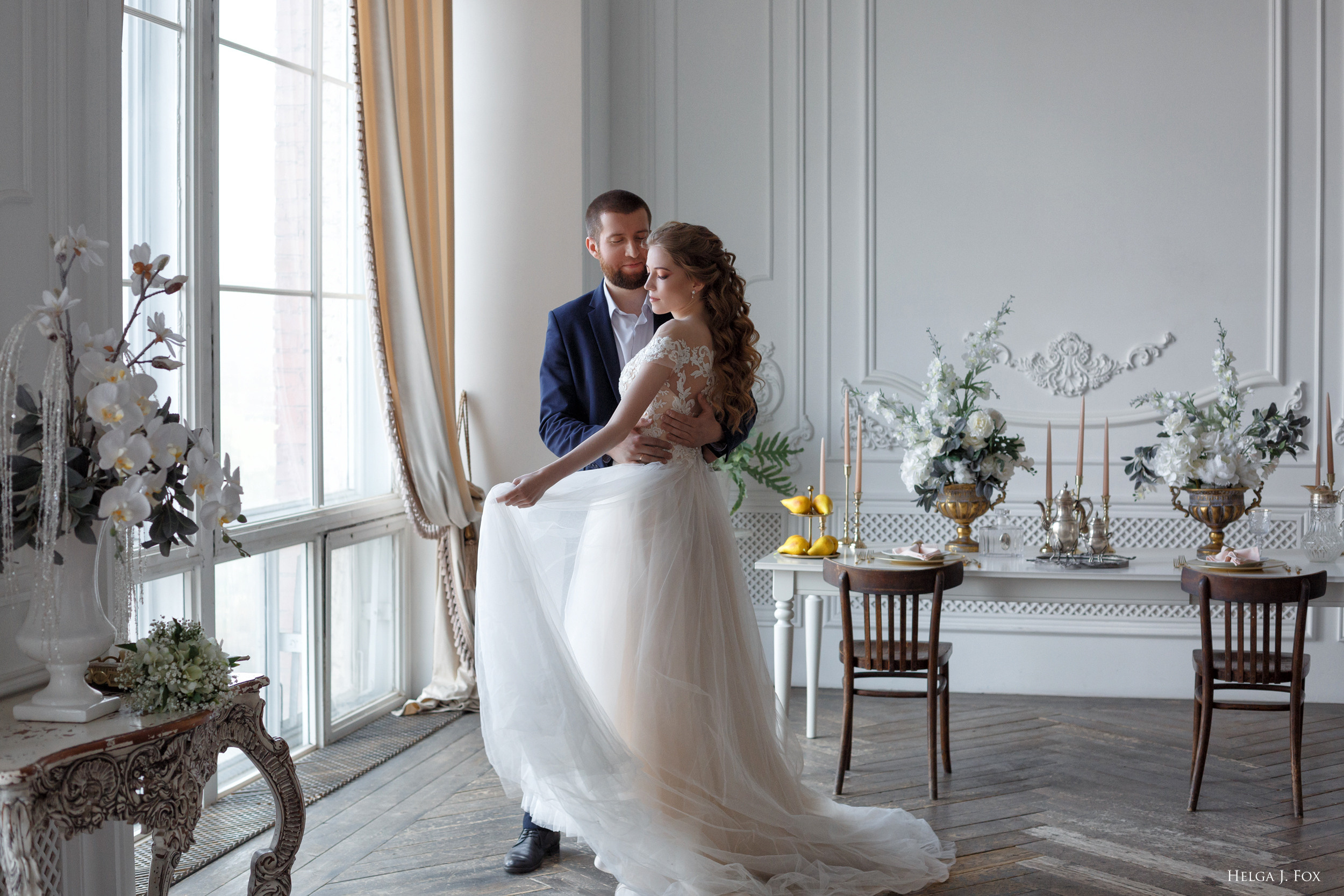 Александра и Даниил 💍 Сьемка в фотостудии. Фотограф в Твери Helga J. Fox