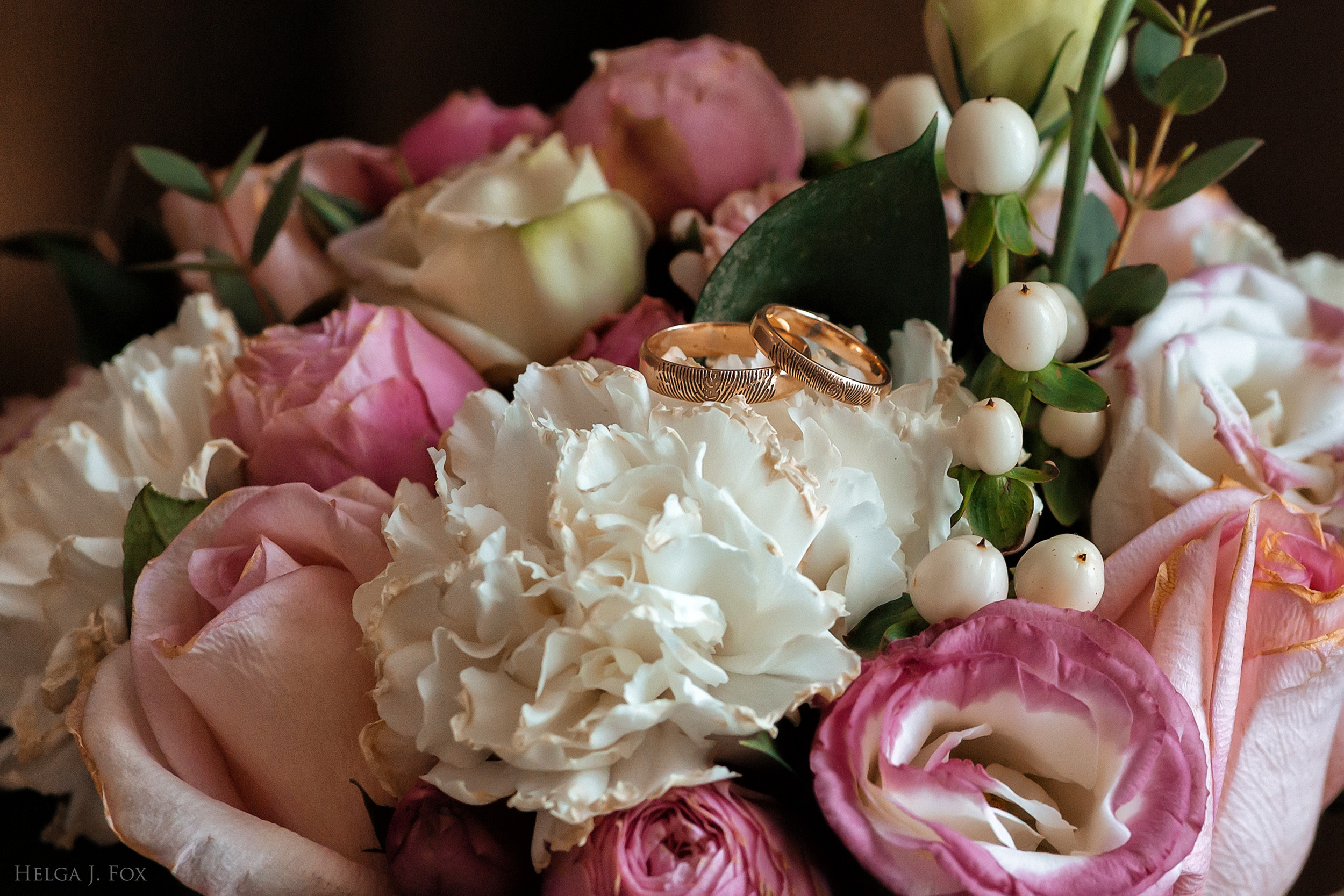 Анастасия и Михаил 💍 Сьемка в отеле. Фотограф в Твери Helga J. Fox