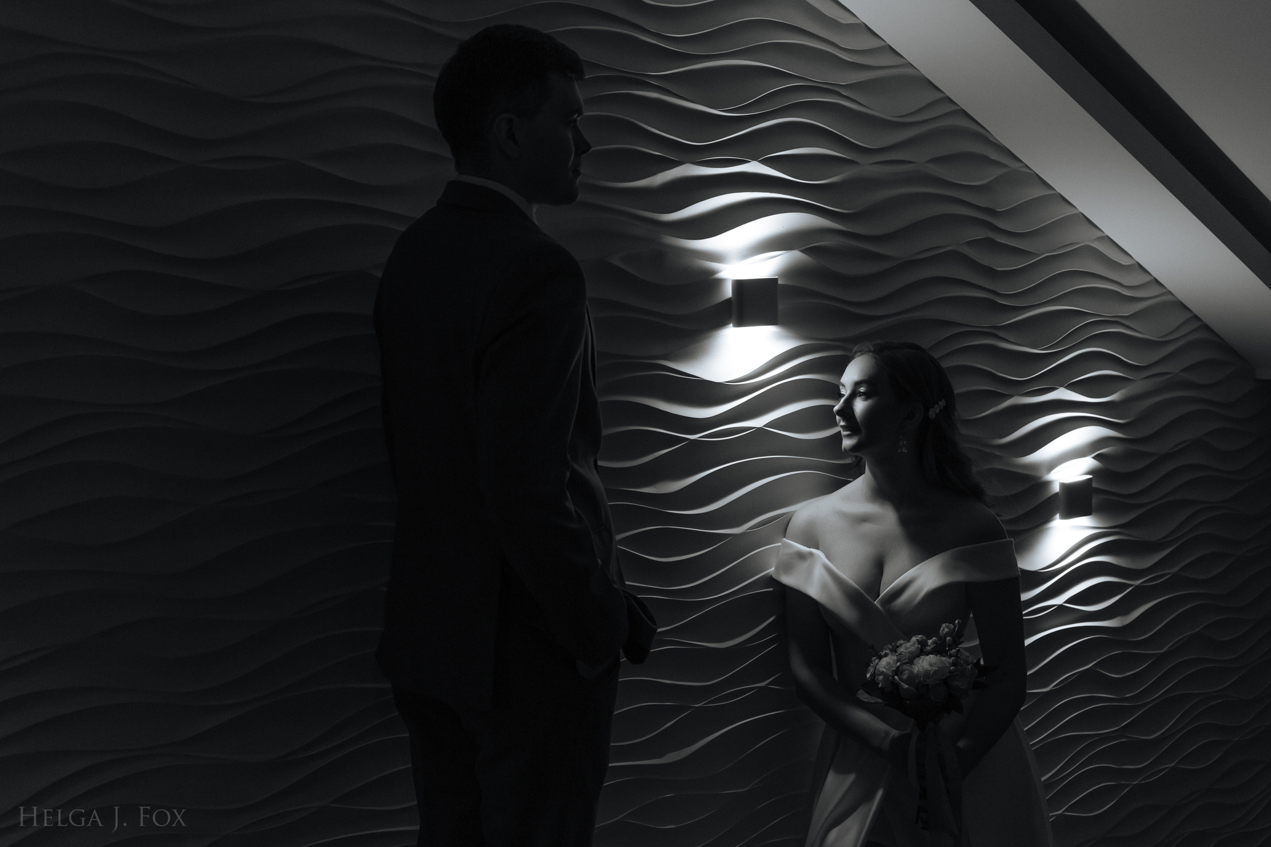 Анастасия и Михаил 💍 Сьемка в отеле. Фотограф в Твери Helga J. Fox