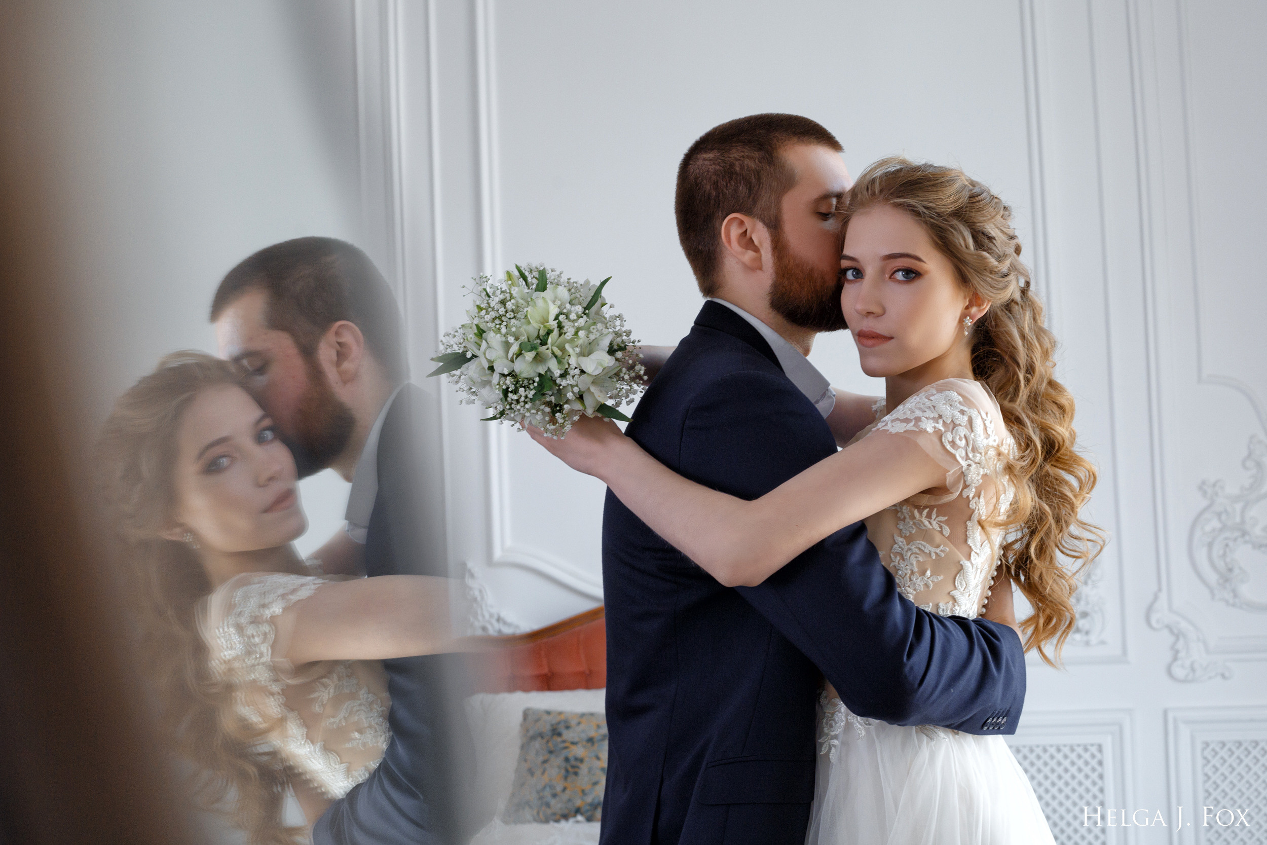 Александра и Даниил 💍 Сьемка в фотостудии. Фотограф в Твери Helga J. Fox