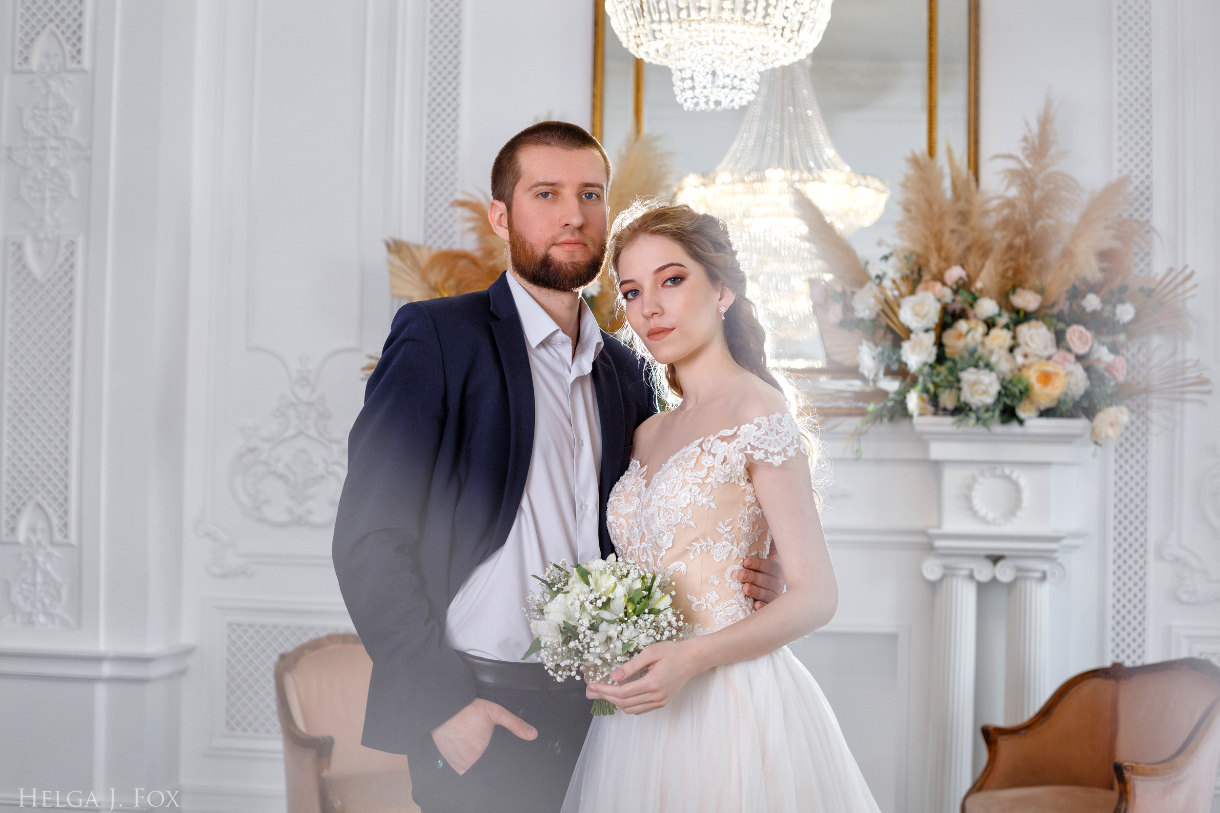 Александра и Даниил 💍 Сьемка в фотостудии. Фотограф в Твери Helga J. Fox