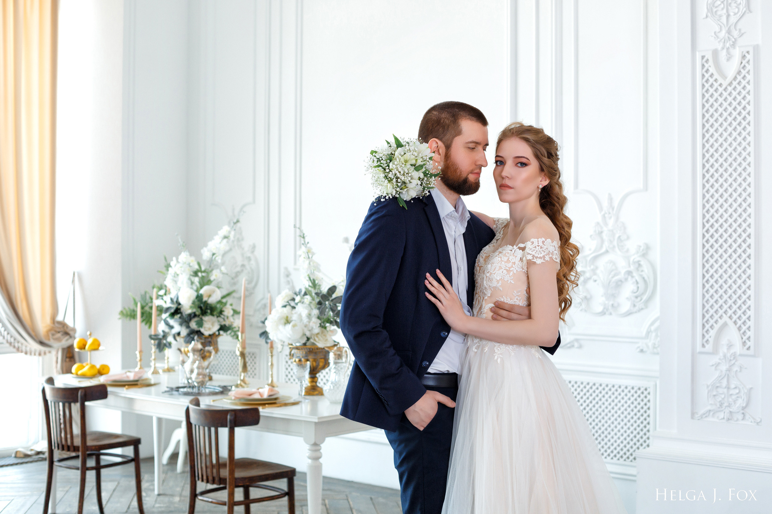 Александра и Даниил 💍 Сьемка в фотостудии. Фотограф в Твери Helga J. Fox