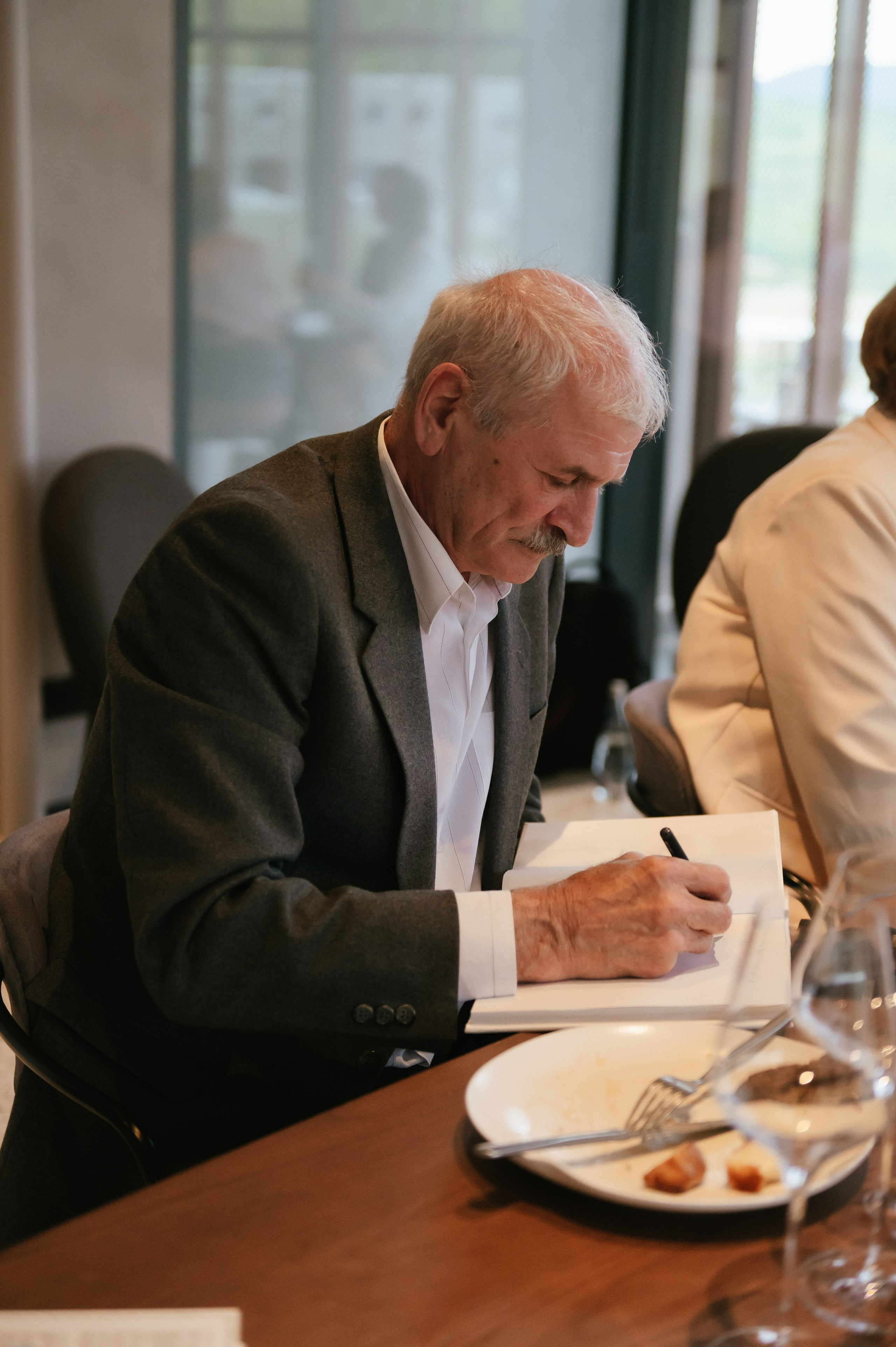 ♥. Свадебный, женский, семейный фотограф в Севастополе Юлия Мошенко