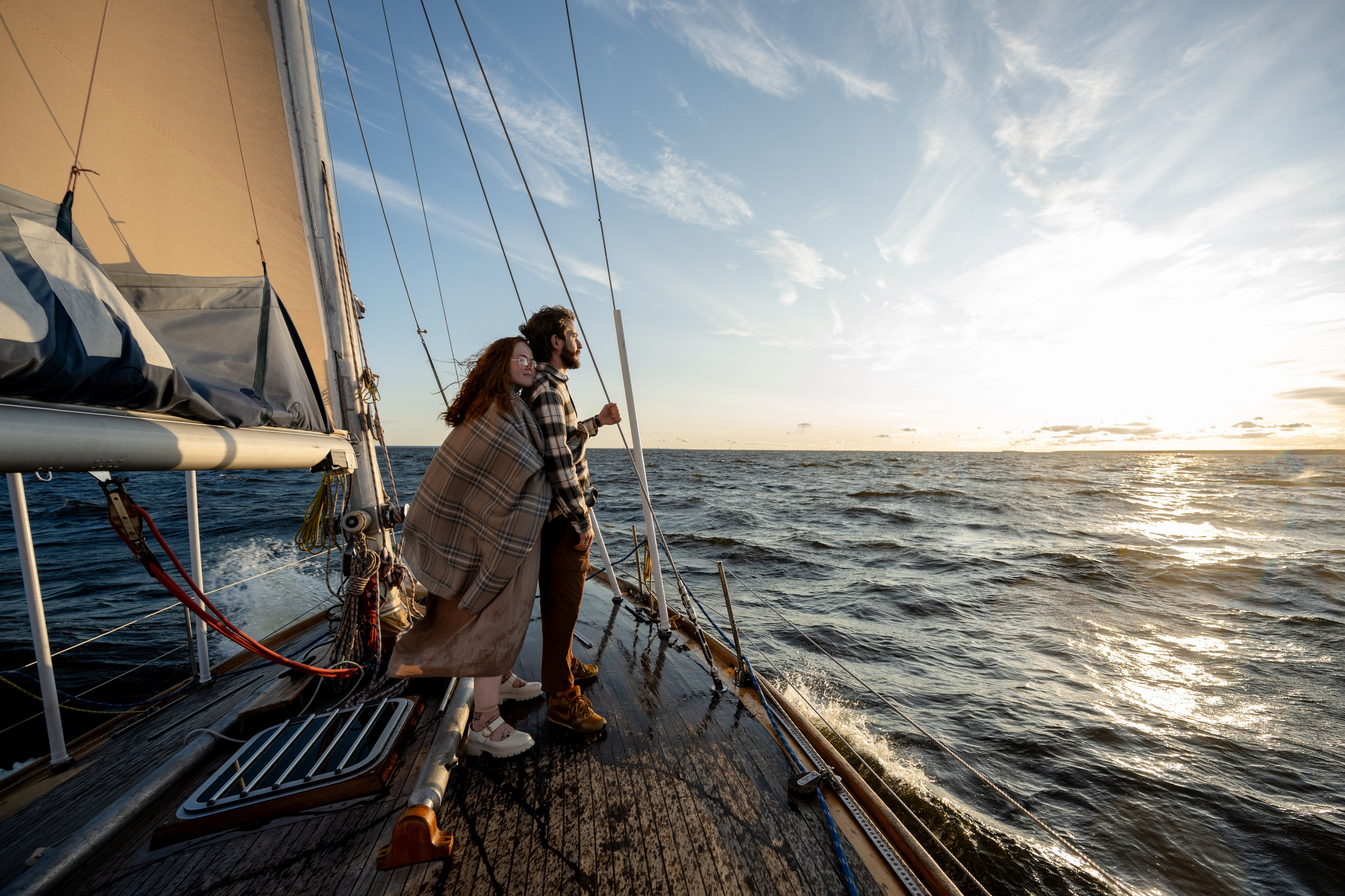 Даниил и Виктория. Яхта. Свадебный и семейный фотограф в СПб Валерия Фомичева