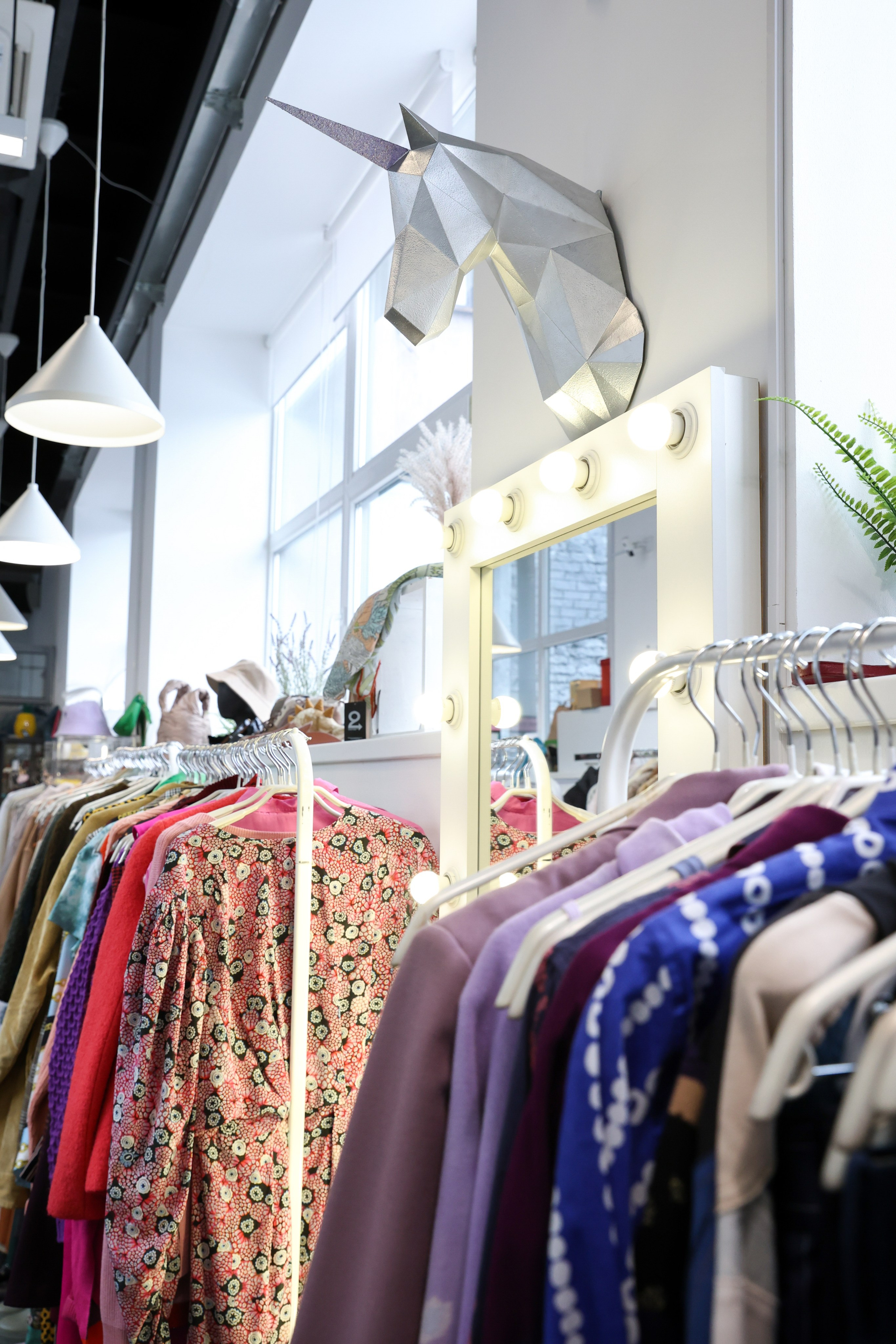 Магазины Charity Shop. Фотограф Дарья Попова