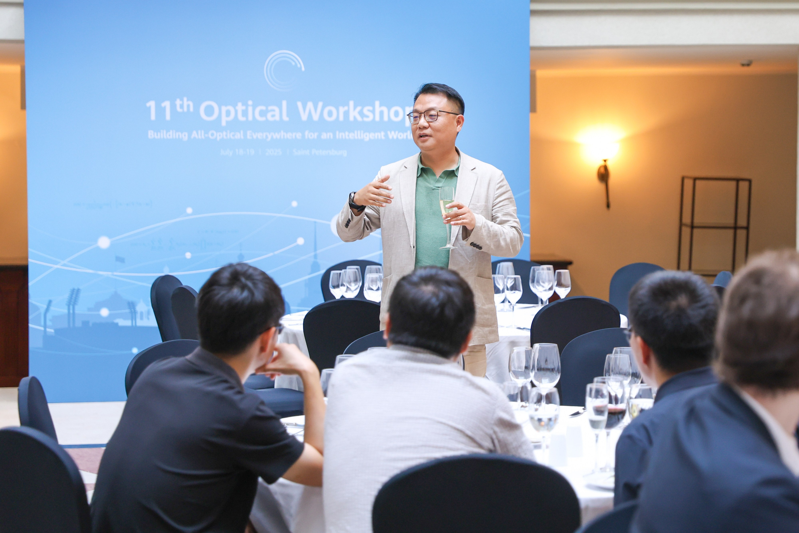 Бизнес-ужин Optical Workshop. Фотограф Дарья Попова