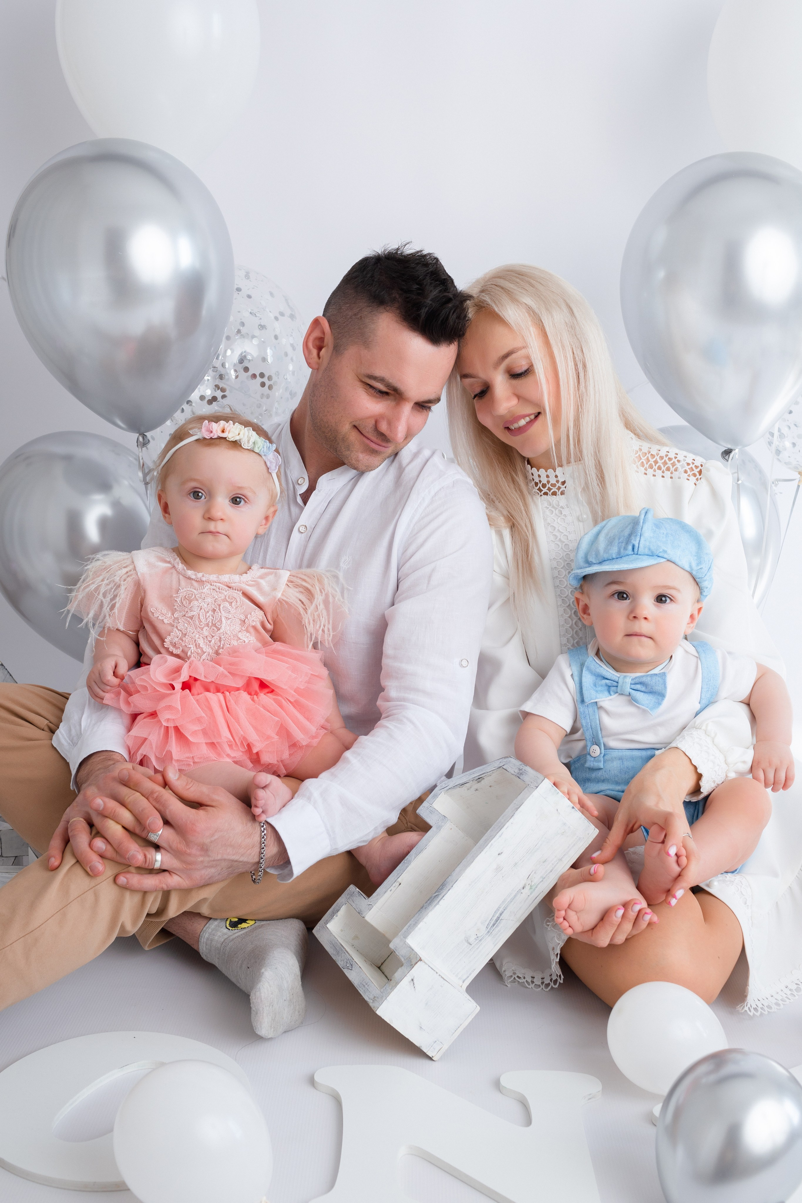 Годик стандарт. Newborn Фотограф в Твери