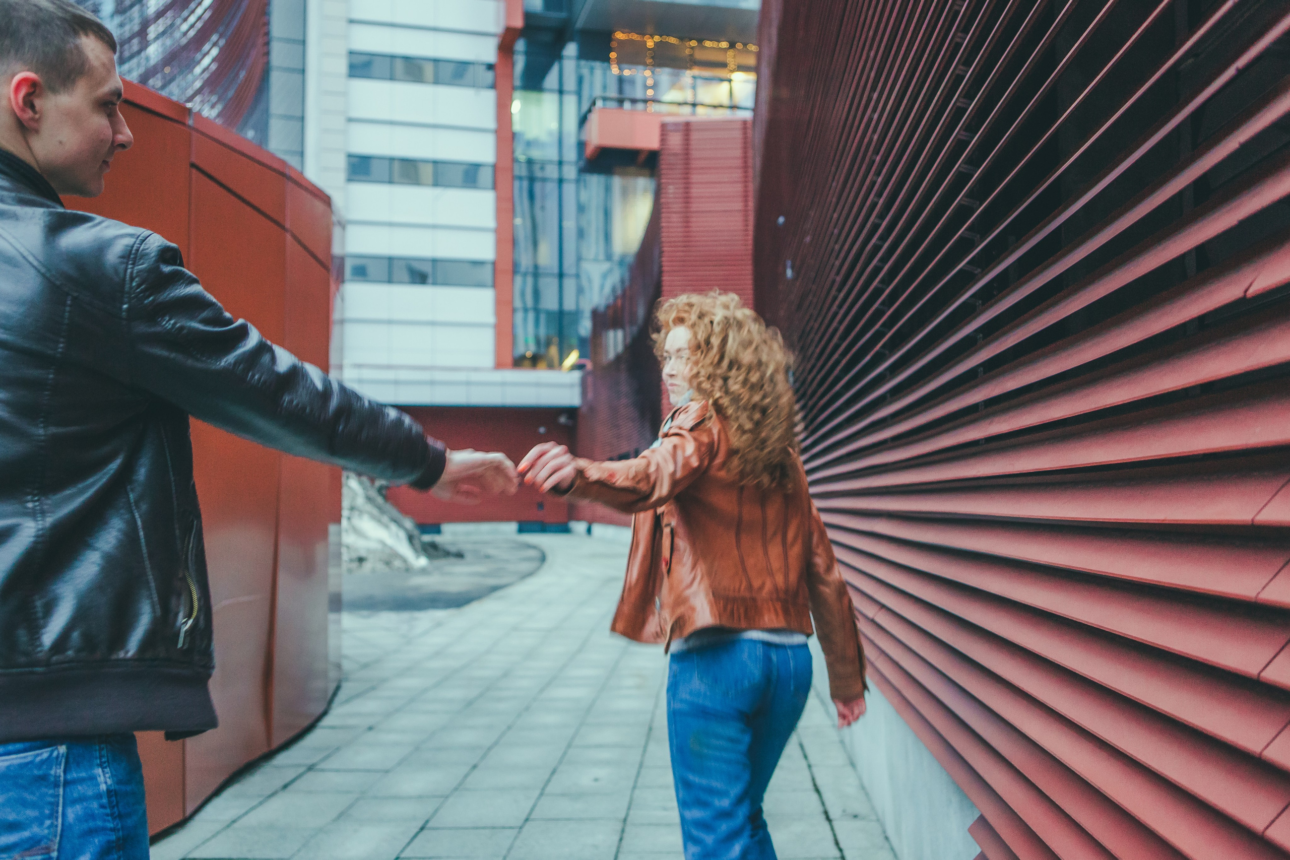 Петр и Элина. Главная