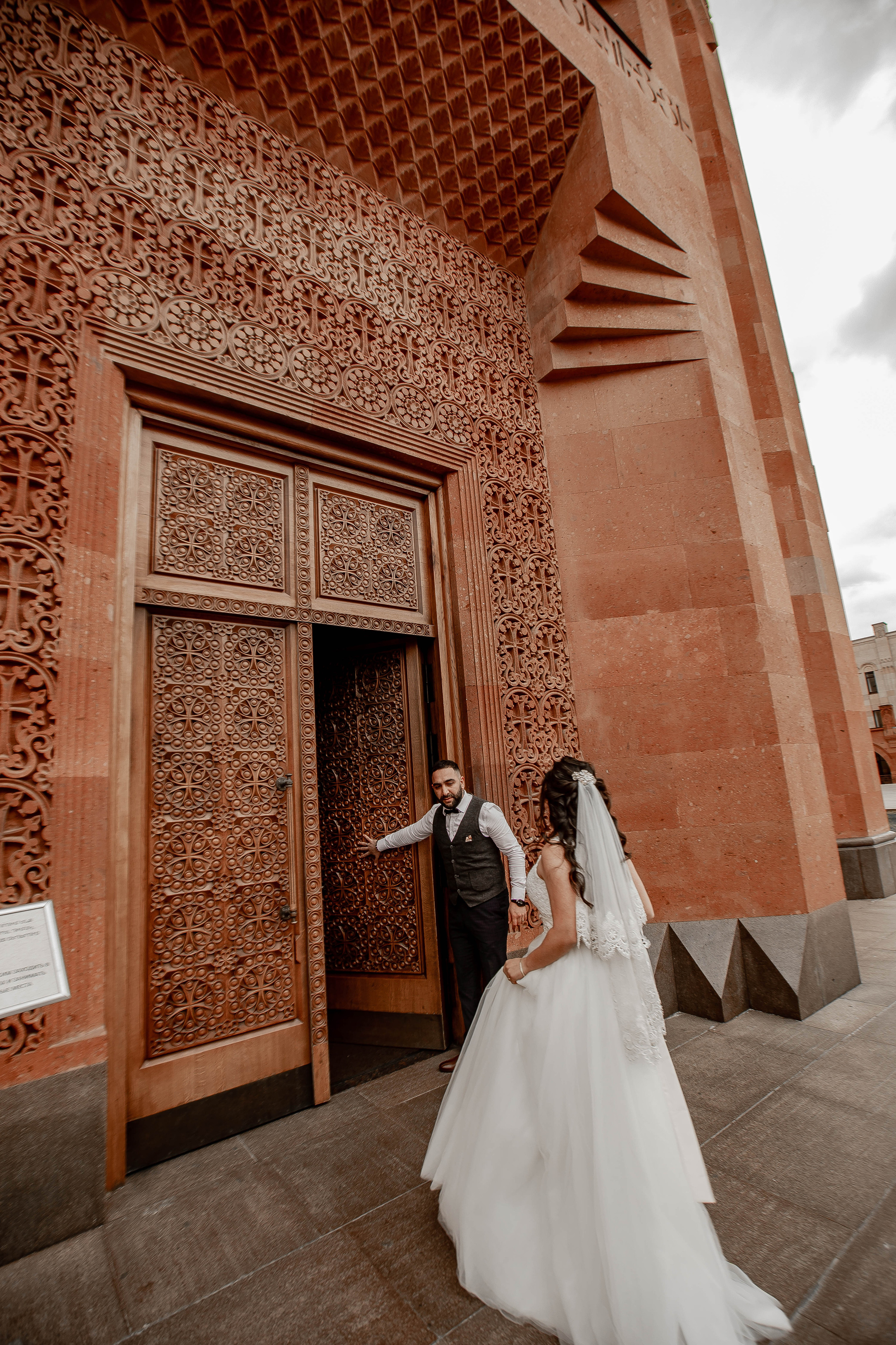 Венчание Карен и Ани. Фотограф