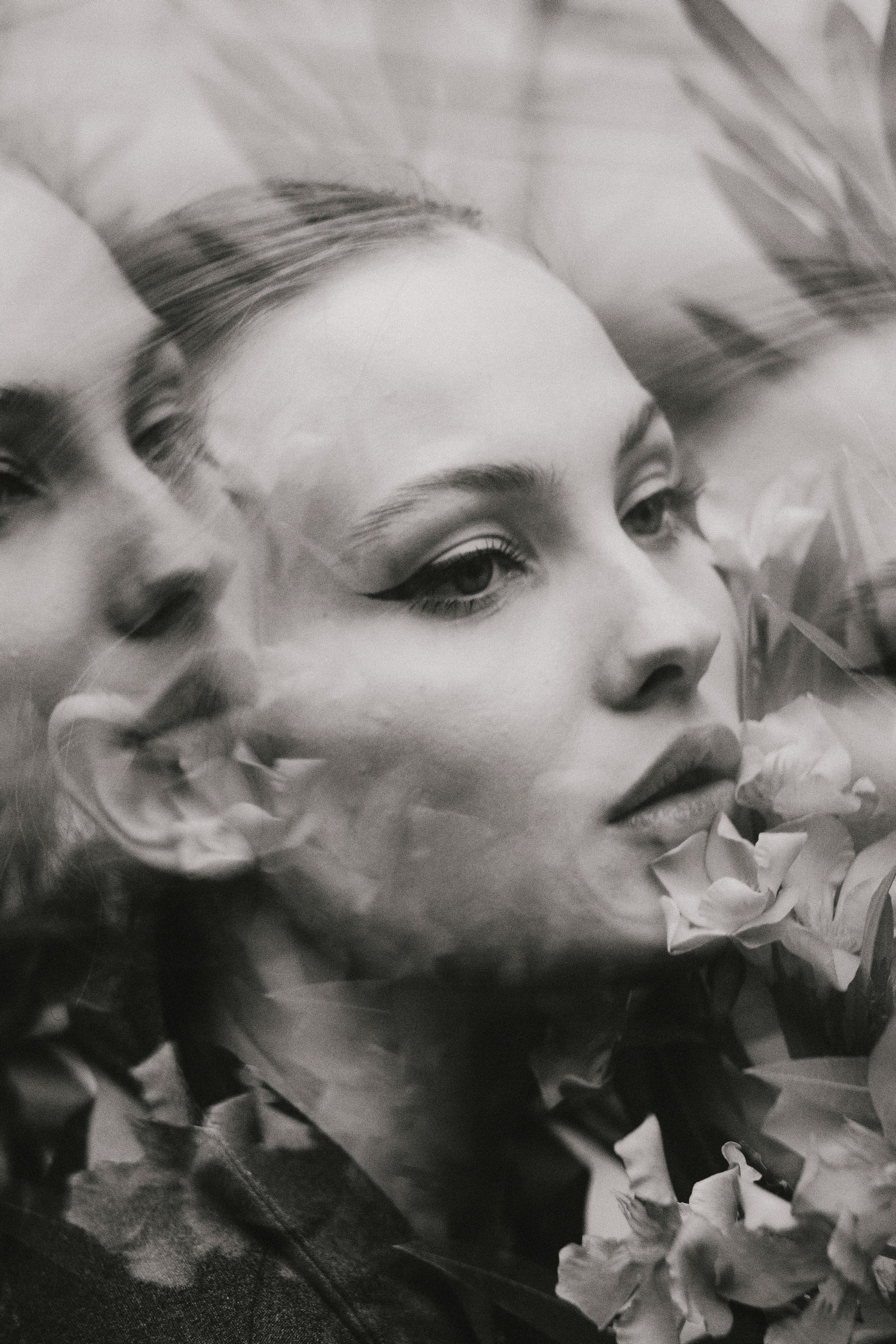 Вероника. About