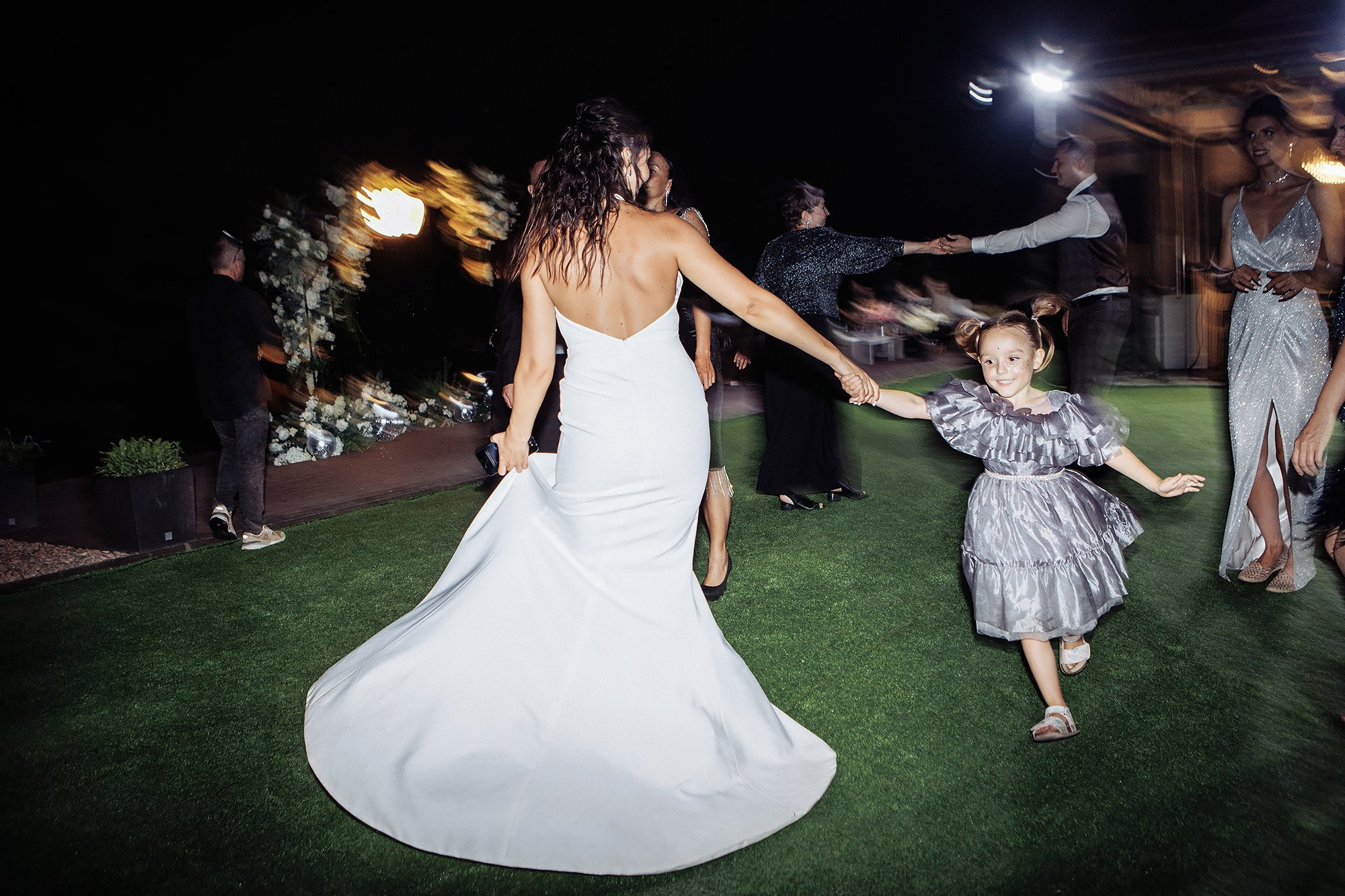 Настя и Игорь 17.08.24. Свадебный фотограф Владивосток Алина Гевондова