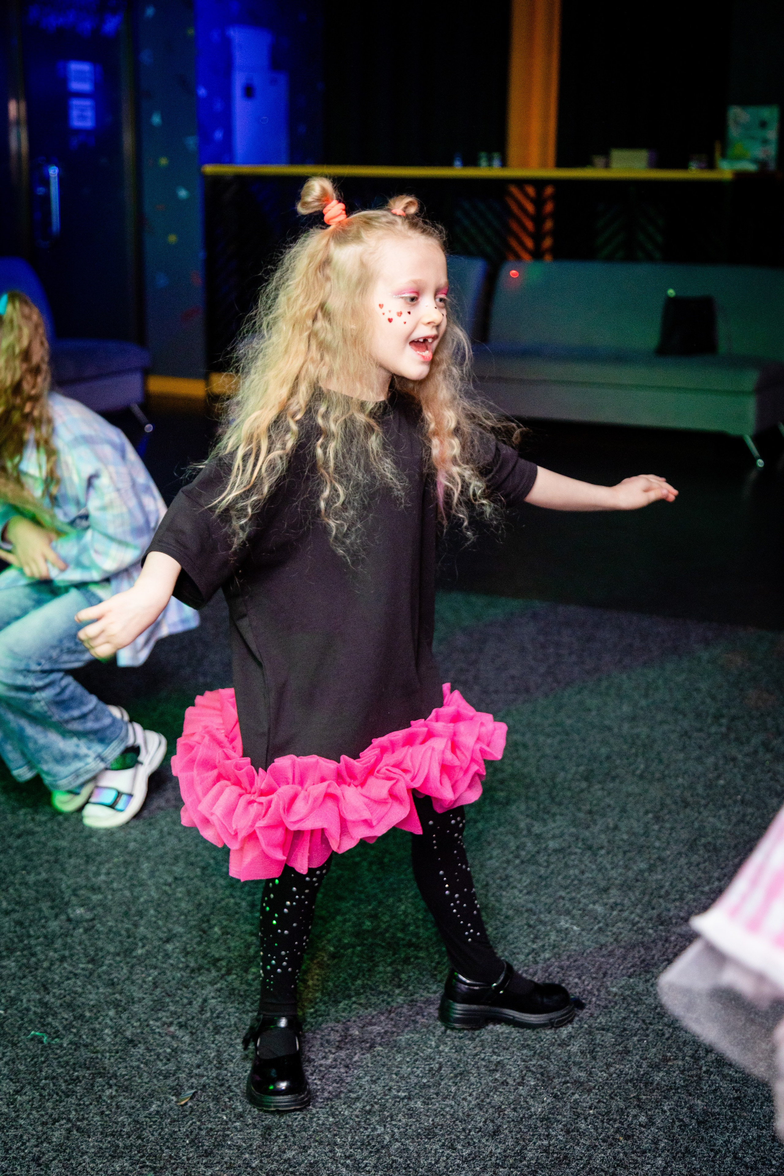 Алисе 7 лет. Детский фотограф видеограф в Хабаровске Михаил Орлов