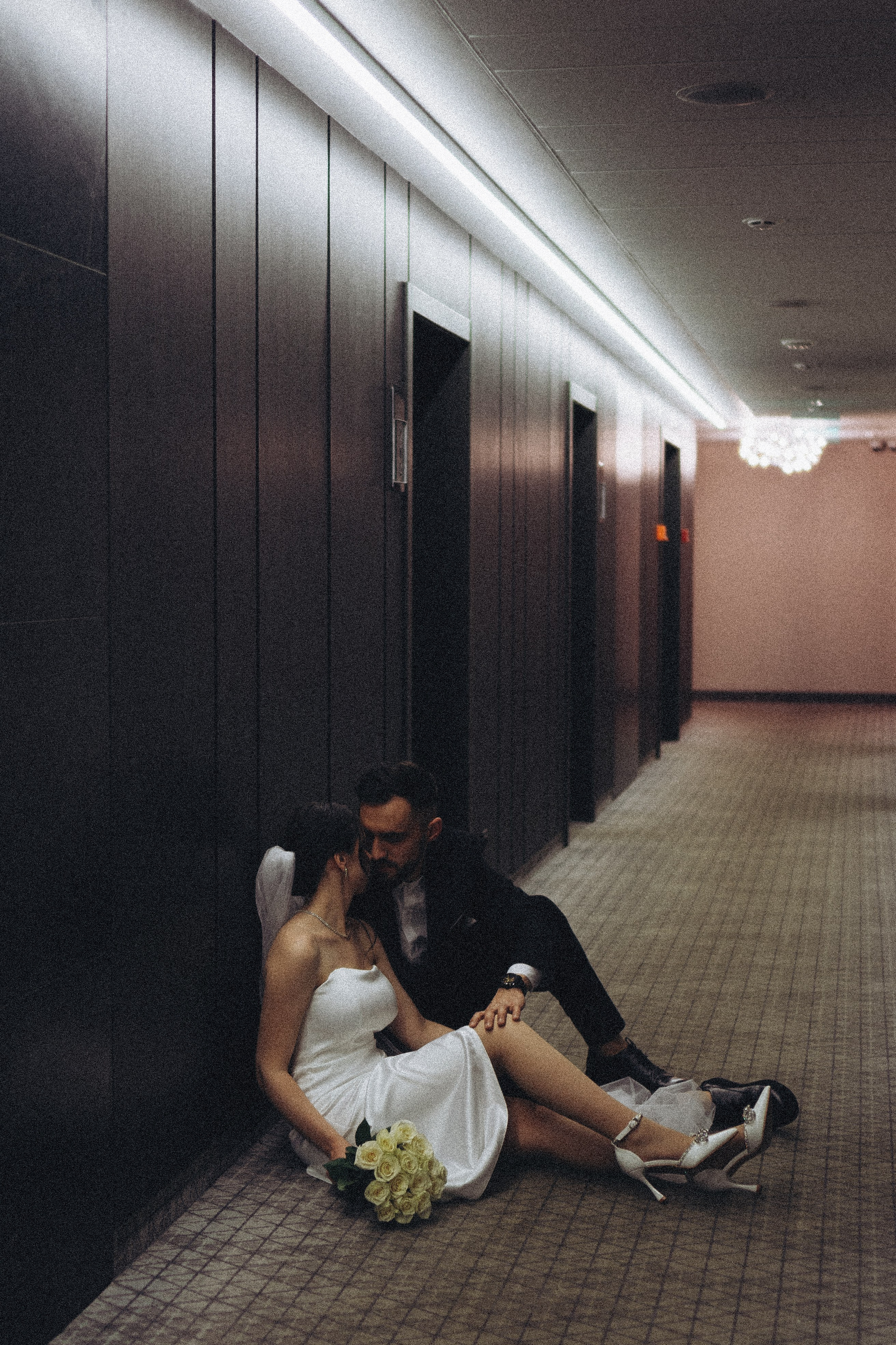 СВАДЕБНАЯ СЬЕМКА СБОРОВ ЖЕНИХА И НЕВЕСТЫ В ОТЕЛЕ И ТАКЖЕ ФОТОСЕССИИЯ В ОТЕЛЕЕ МЕГАПОЛИС БРЯНСК. Профессиональный фотограф, Санкт-Петербург — Виктория Богомолова