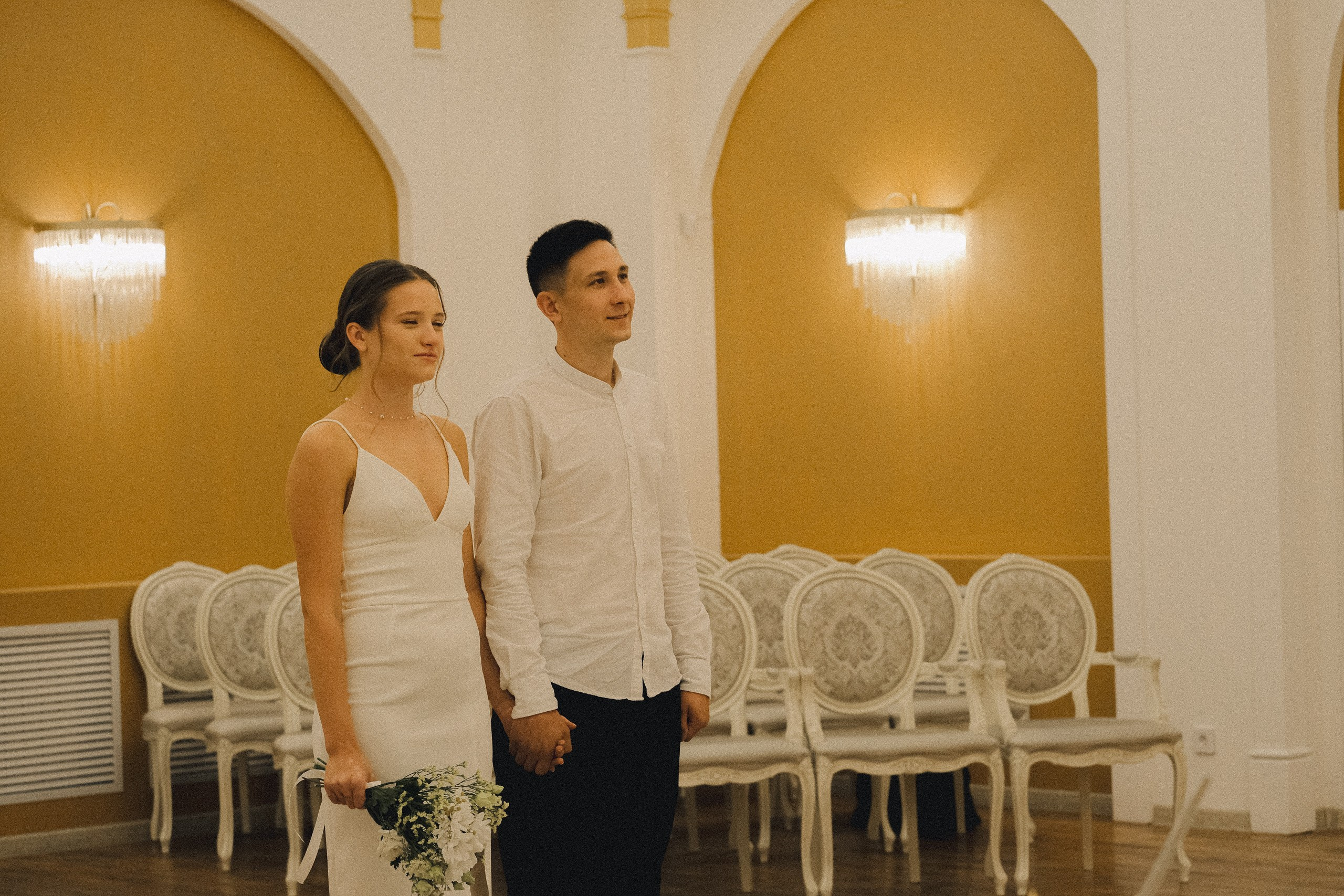 СВАДЕБНАЯ ФОТОСЕСИСИЯ В МЕТРО И ВОЗЛЕ ИСАКИЕВСКОГО СОБОРА В ДОЖДЬ. Профессиональный фотограф, Санкт-Петербург — Виктория Богомолова