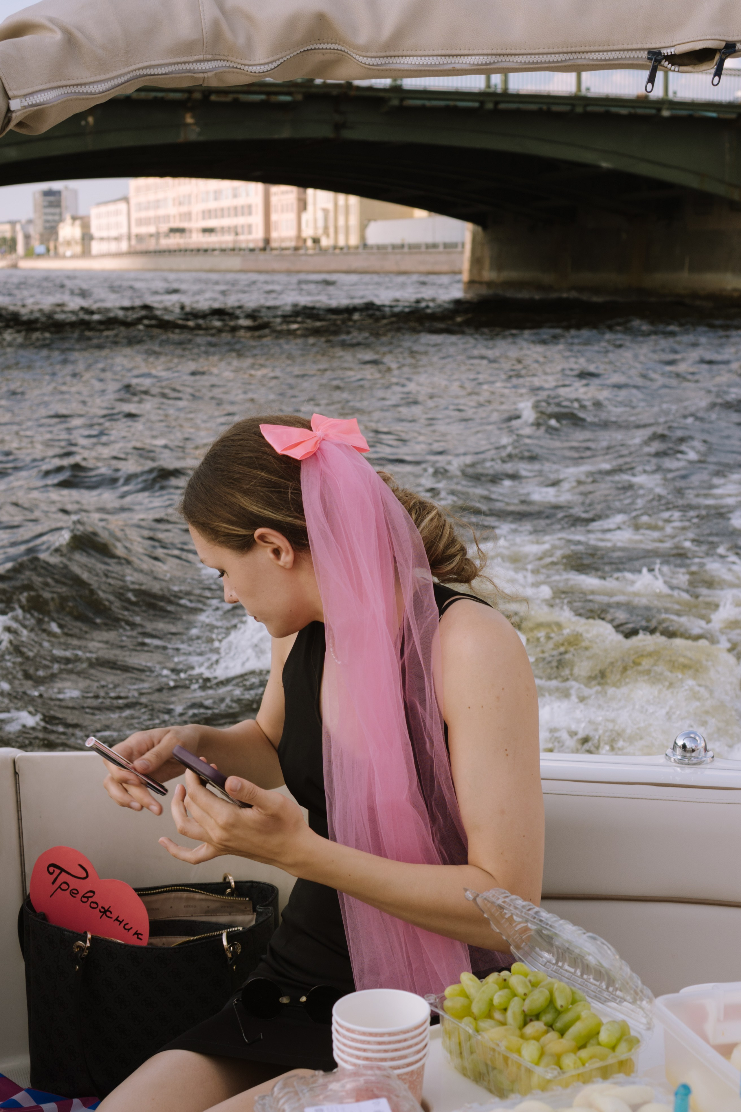 ДЕВИЧНИК НА КАТЕРЕ. Профессиональный фотограф, Санкт-Петербург — Виктория Богомолова