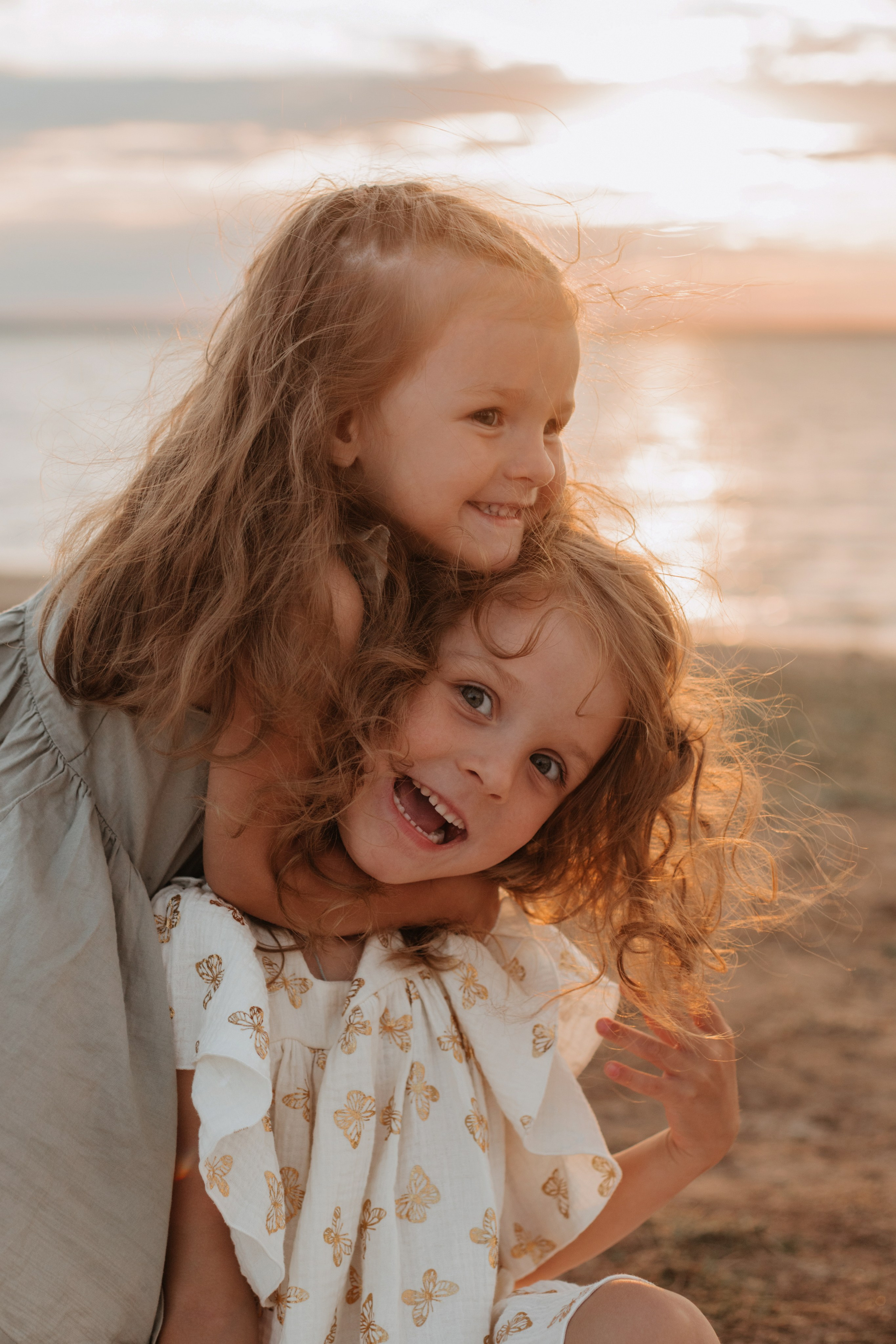 Люба и Саша с дочерьми. Фотограф в Волгограде и Москве | Анастасия Лаврова
