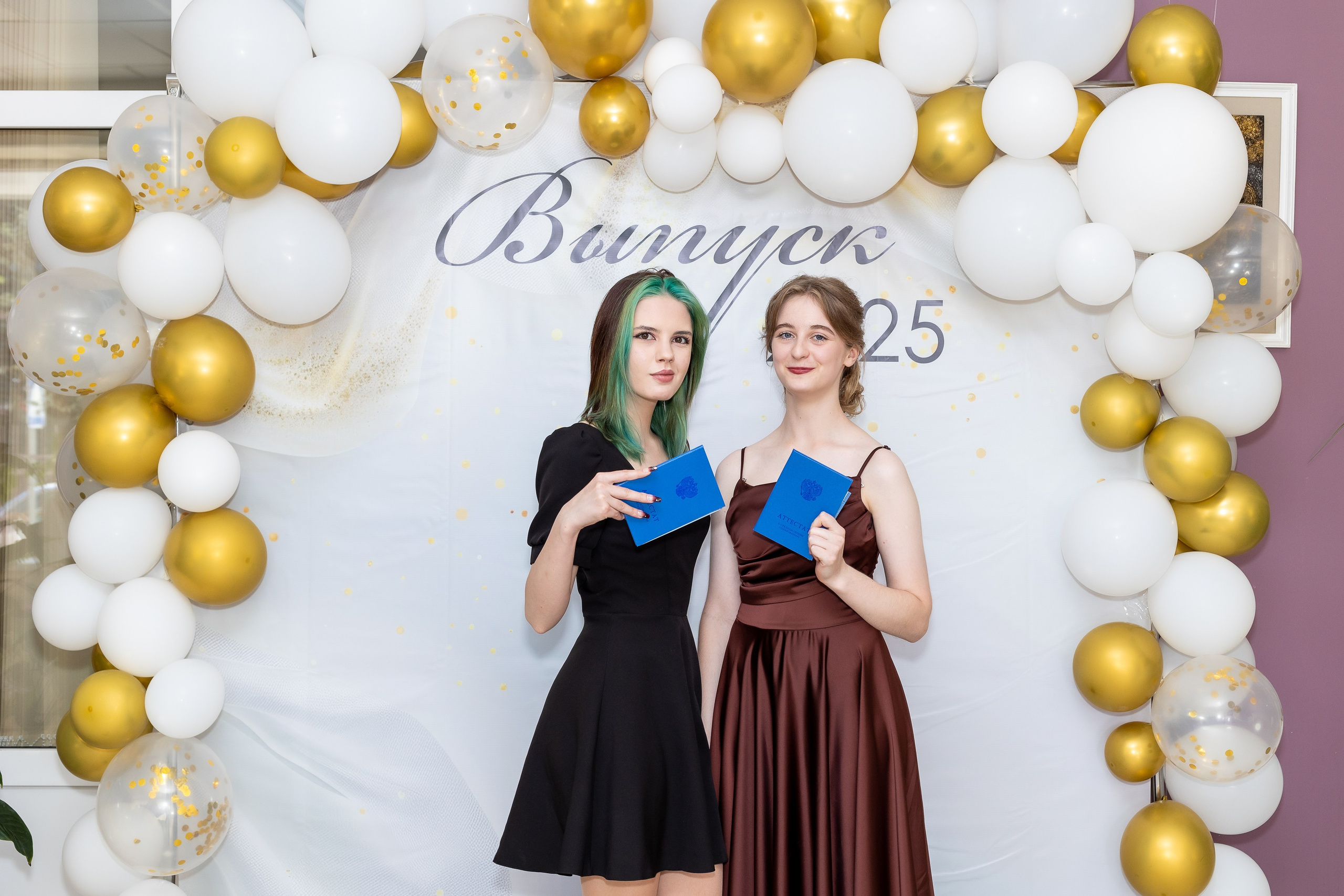 Вручение аттестата 2025. Выпускные альбомы Майкоп, Краснодар Елена Золотарева