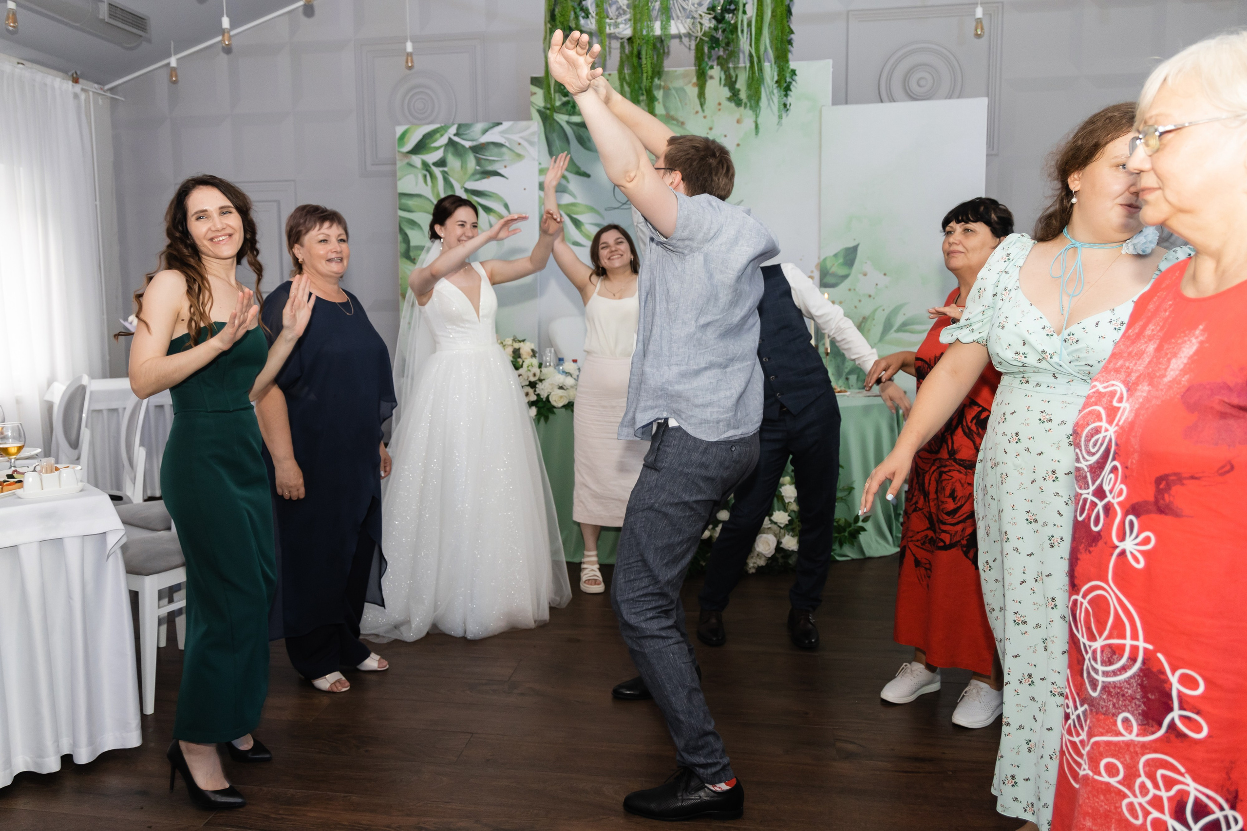 Алёна и Денис (полный день). Фотограф в Барнауле Юлия Садвокасова