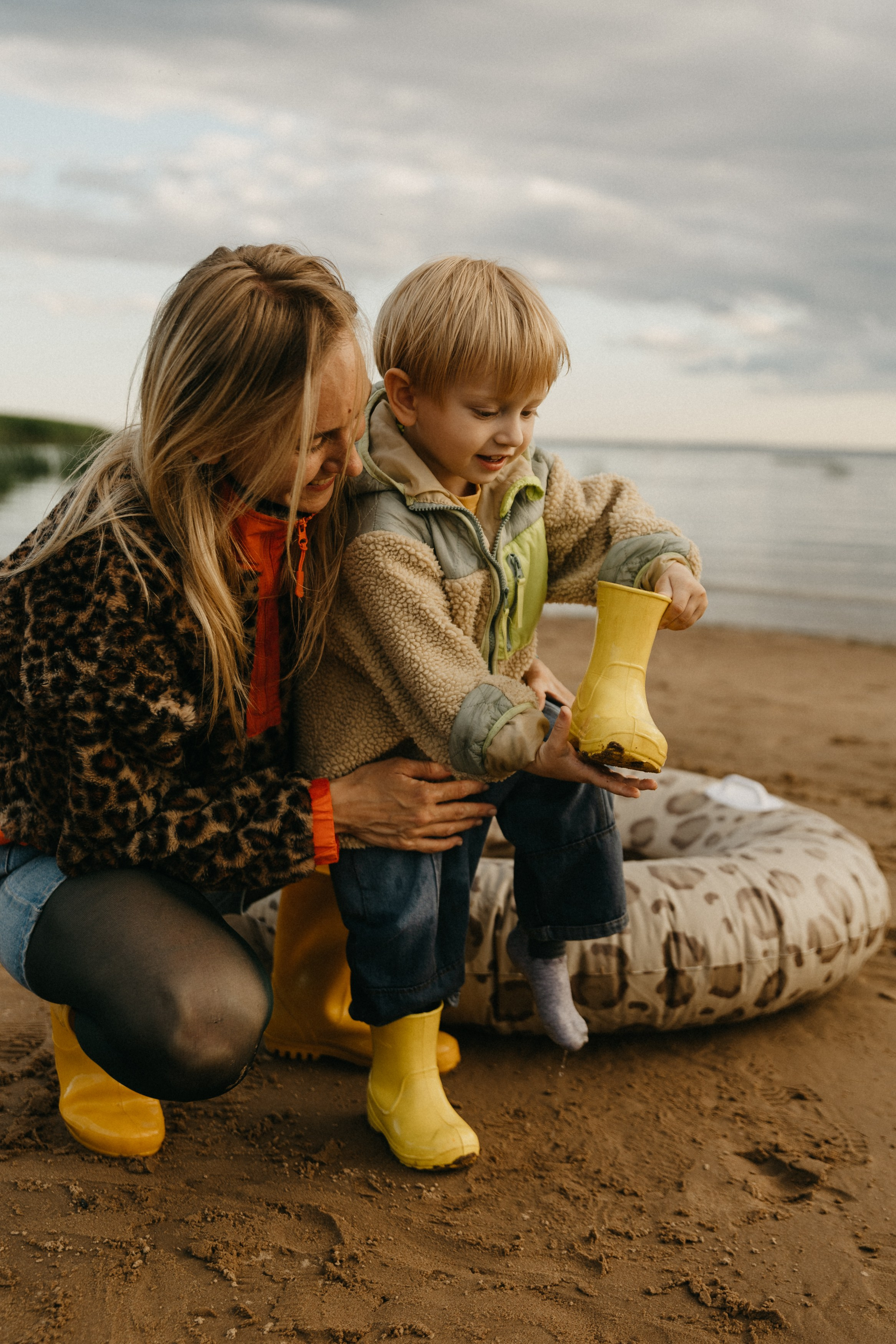 Юля, Влад, Марс. Главная