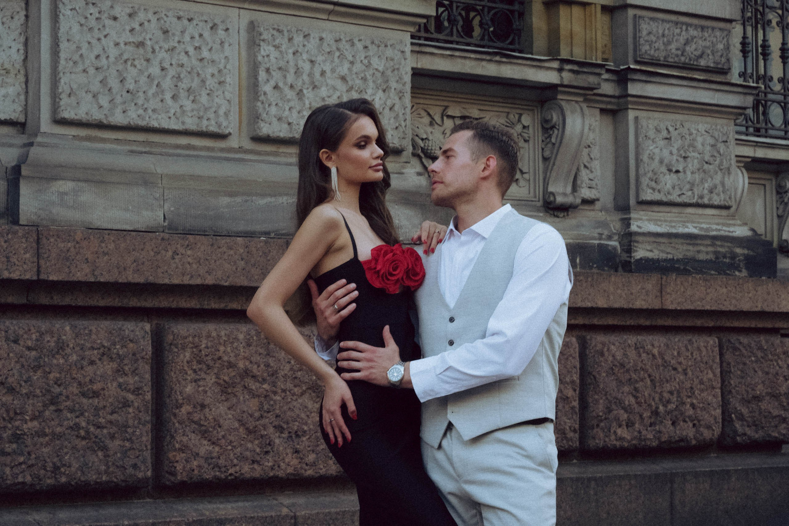 СВАДЕБНАЯ ПРОГУЛКА ВОЗЛЕ АКАДЕМИИ ШТИГЛИЦА. Профессиональный фотограф, Санкт-Петербург — Виктория Богомолова