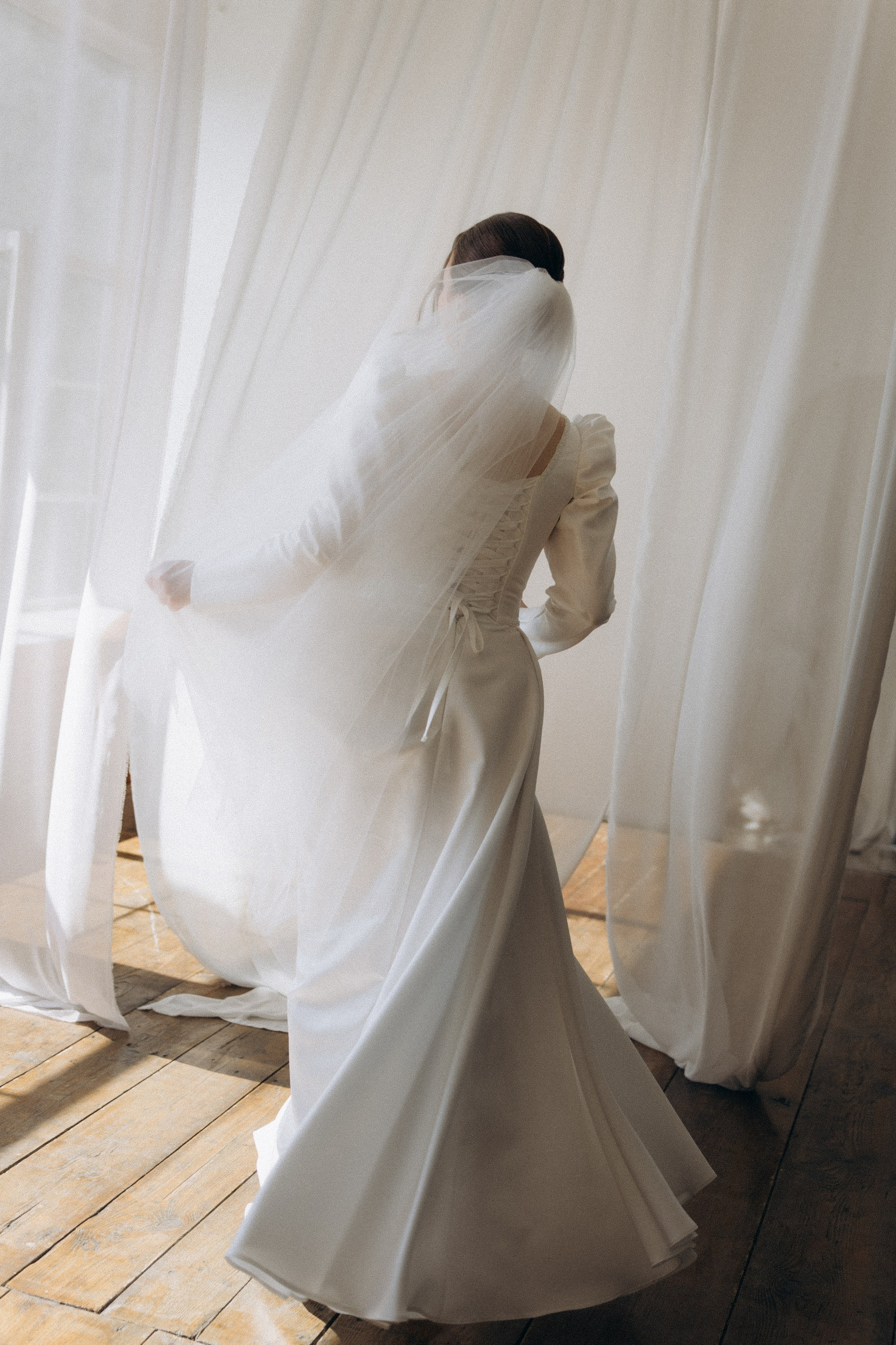 Свадебная фотосессия в фотостудии Пензы для Виктории и Михаила