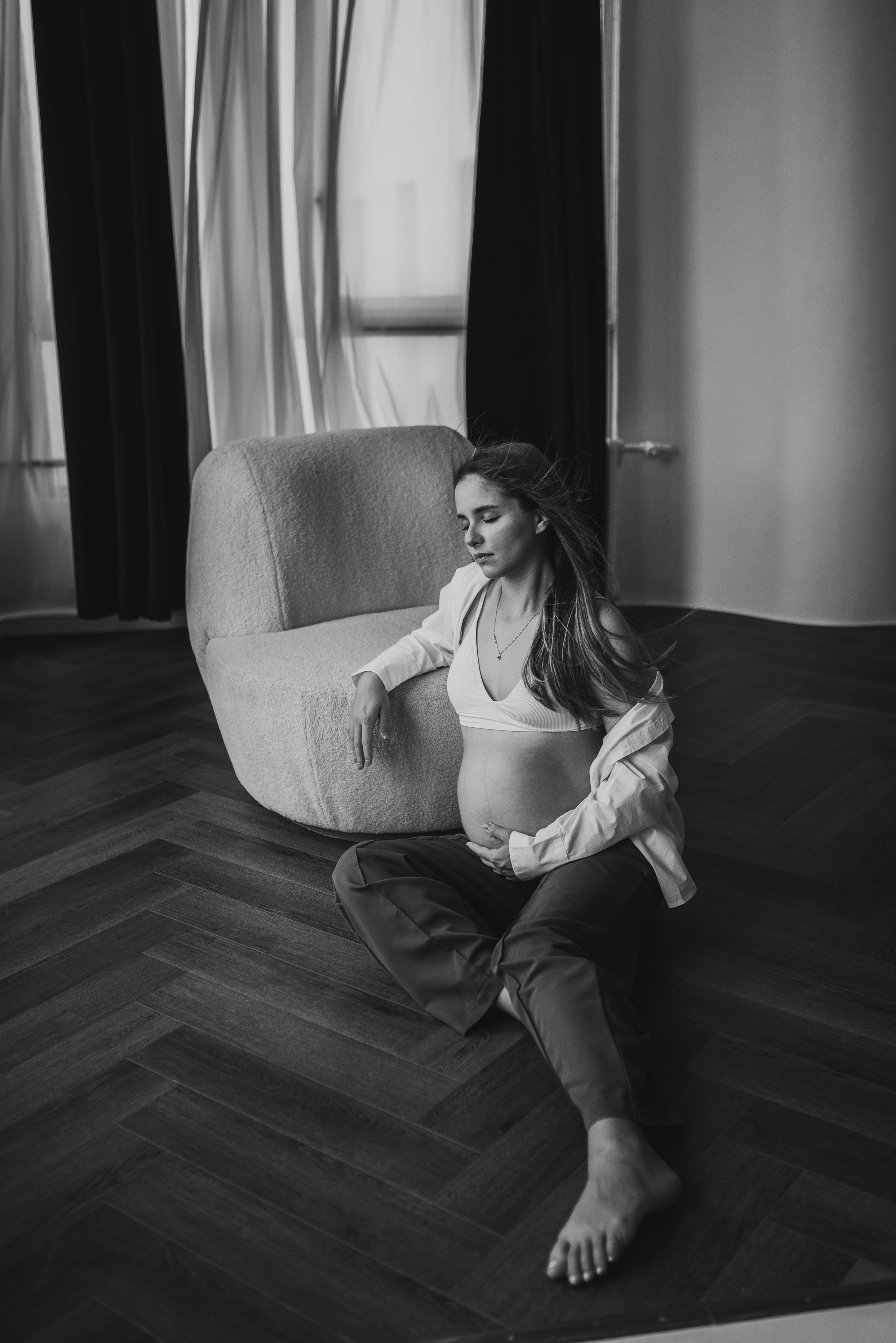 Фотосессия беременности в студии. Семейный фотограф в Домодедово и Москве Елена Пичугина