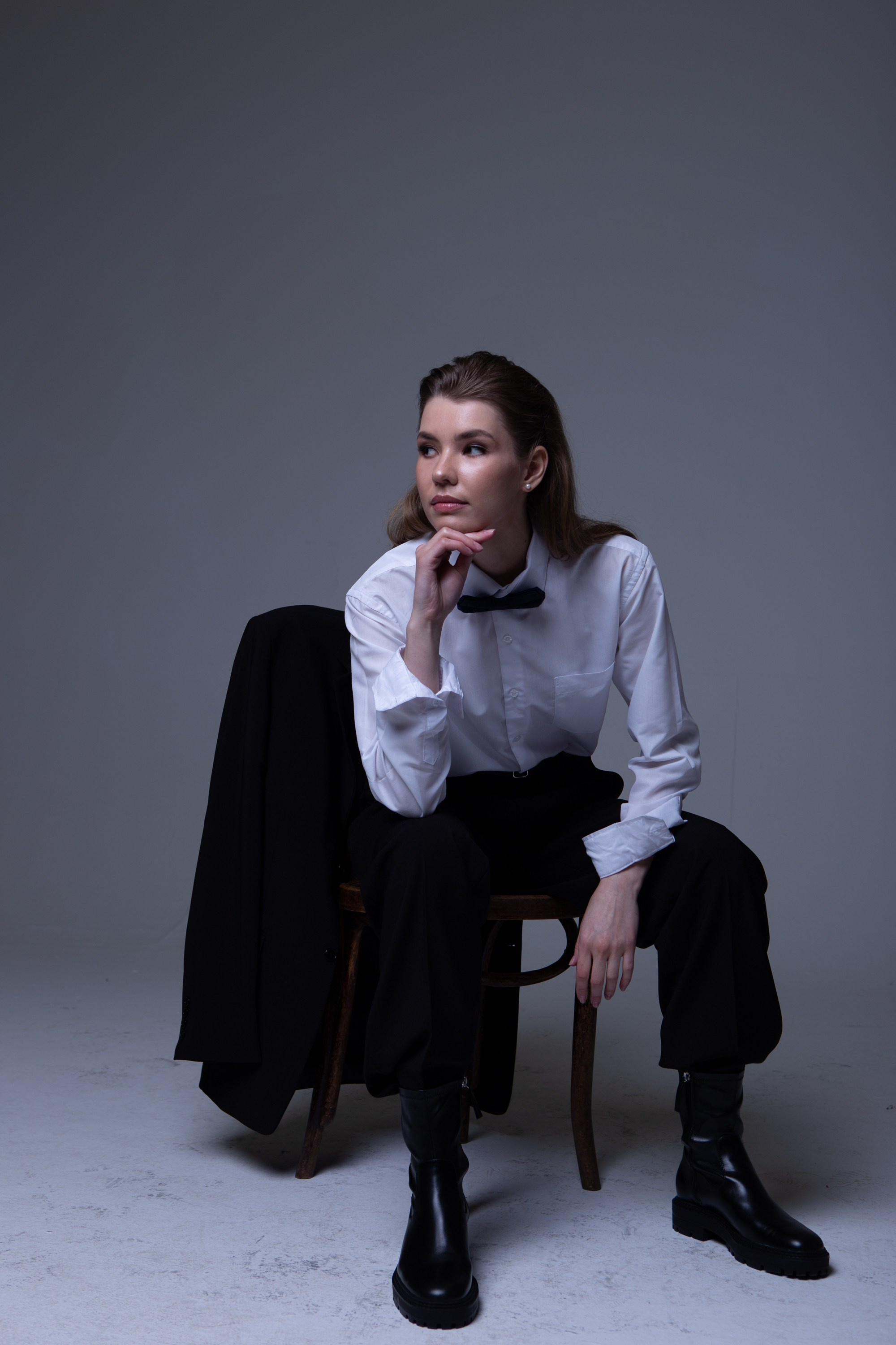 Классический (Live/Fashion) портрет в студии. Фотограф всего