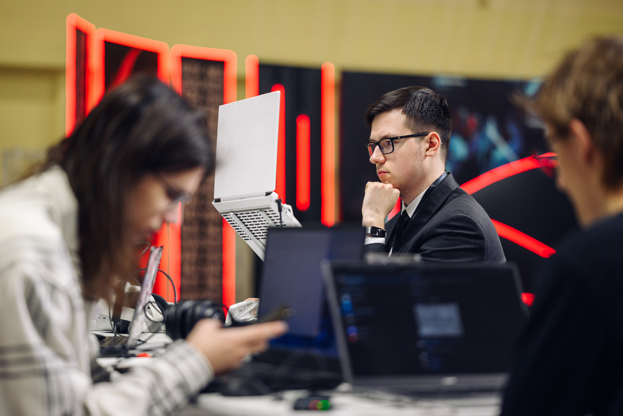 Хакатон 2023 Смоленск. Свадебный фотограф в Смоленске — Дмитрий Гагарин