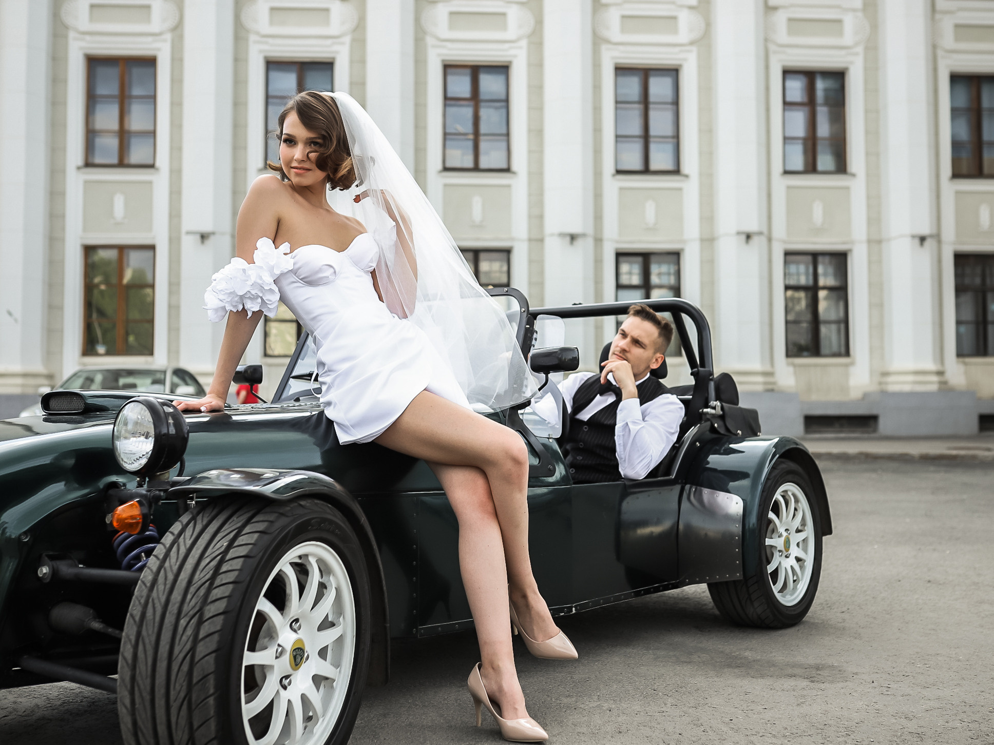 Свадебная фотопрогулка Пермь