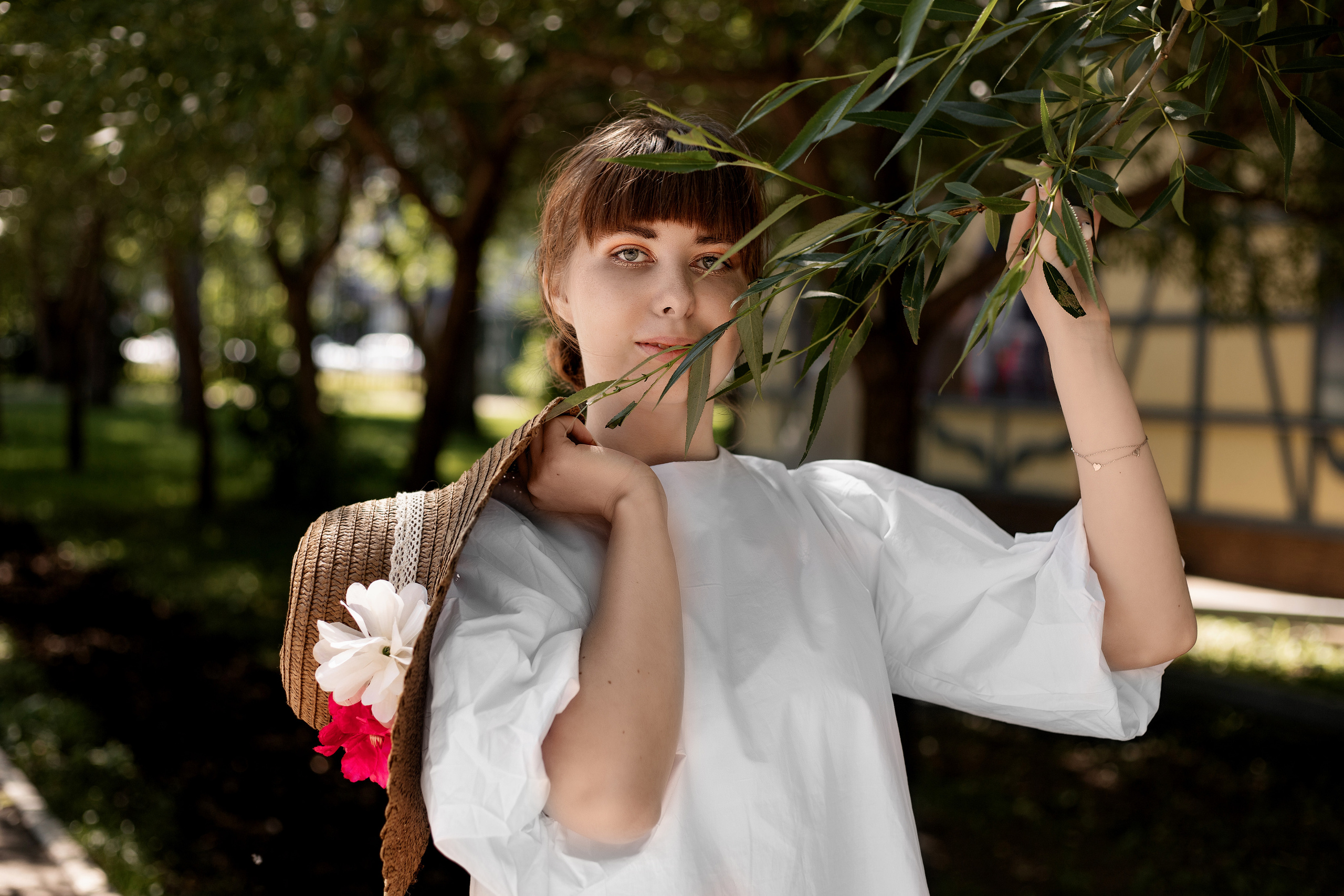 Парк Горького. Июнь 2022. Анна. Фотограф Пермь. Свадьбы. Семья и дети, школа, д. сад. Фотокниги