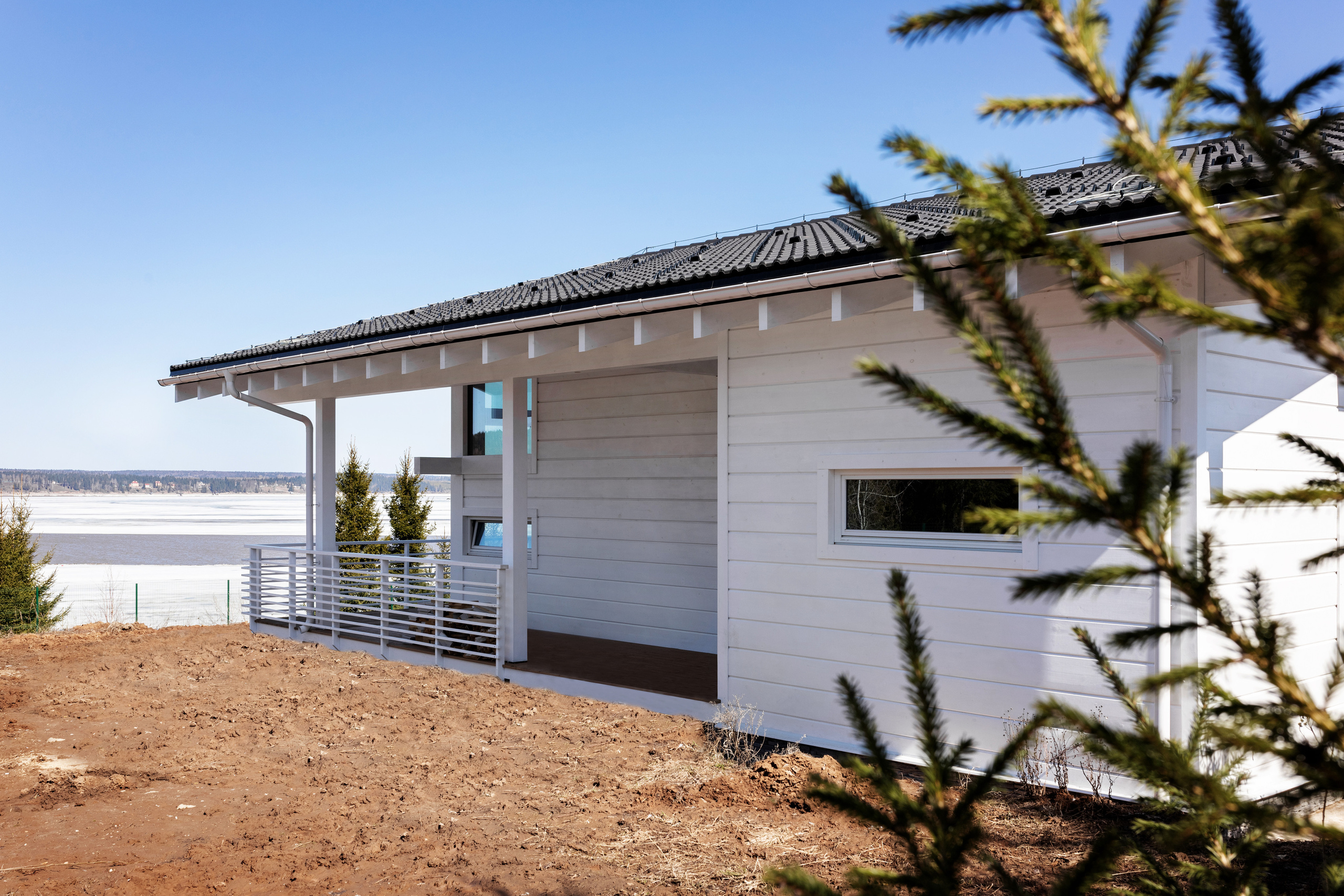 Коттеджный посёлок «Золотая рыбка». Съёмка строящейся недвижимости. Апрель 2022. Фотограф Пермь. Свадьбы. Семья и дети, школа, д. сад. Фотокниги