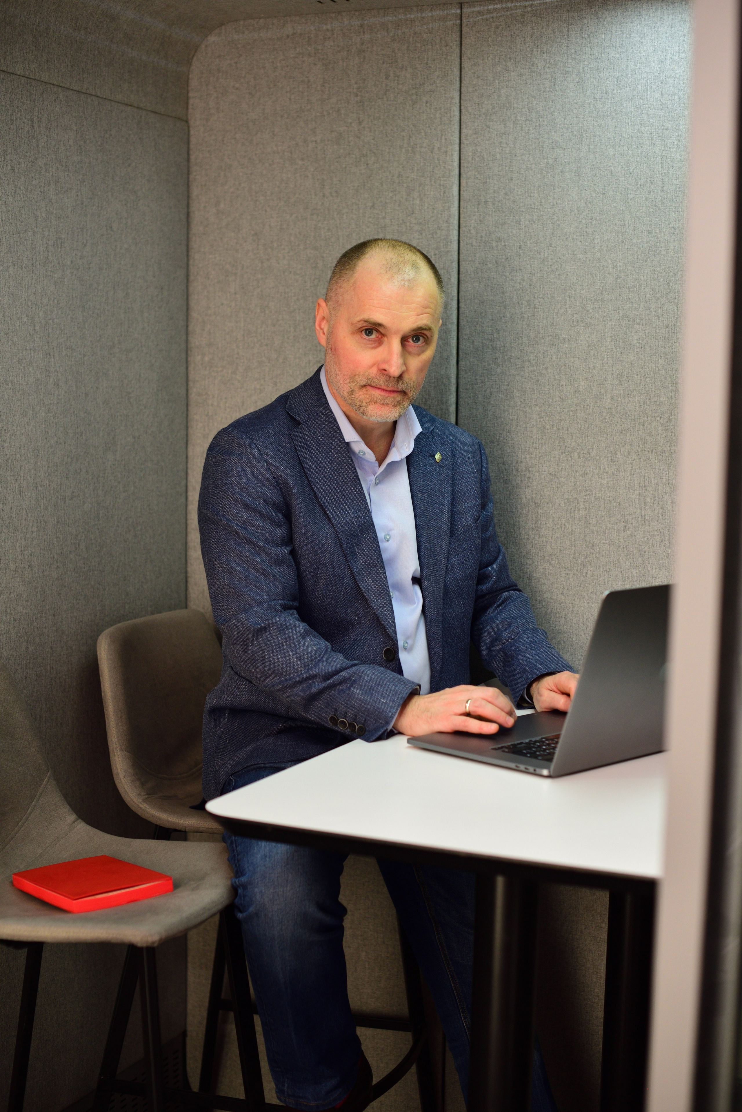 Портрет бизнесмена. Ваш персональный фотограф в Москве ЮША