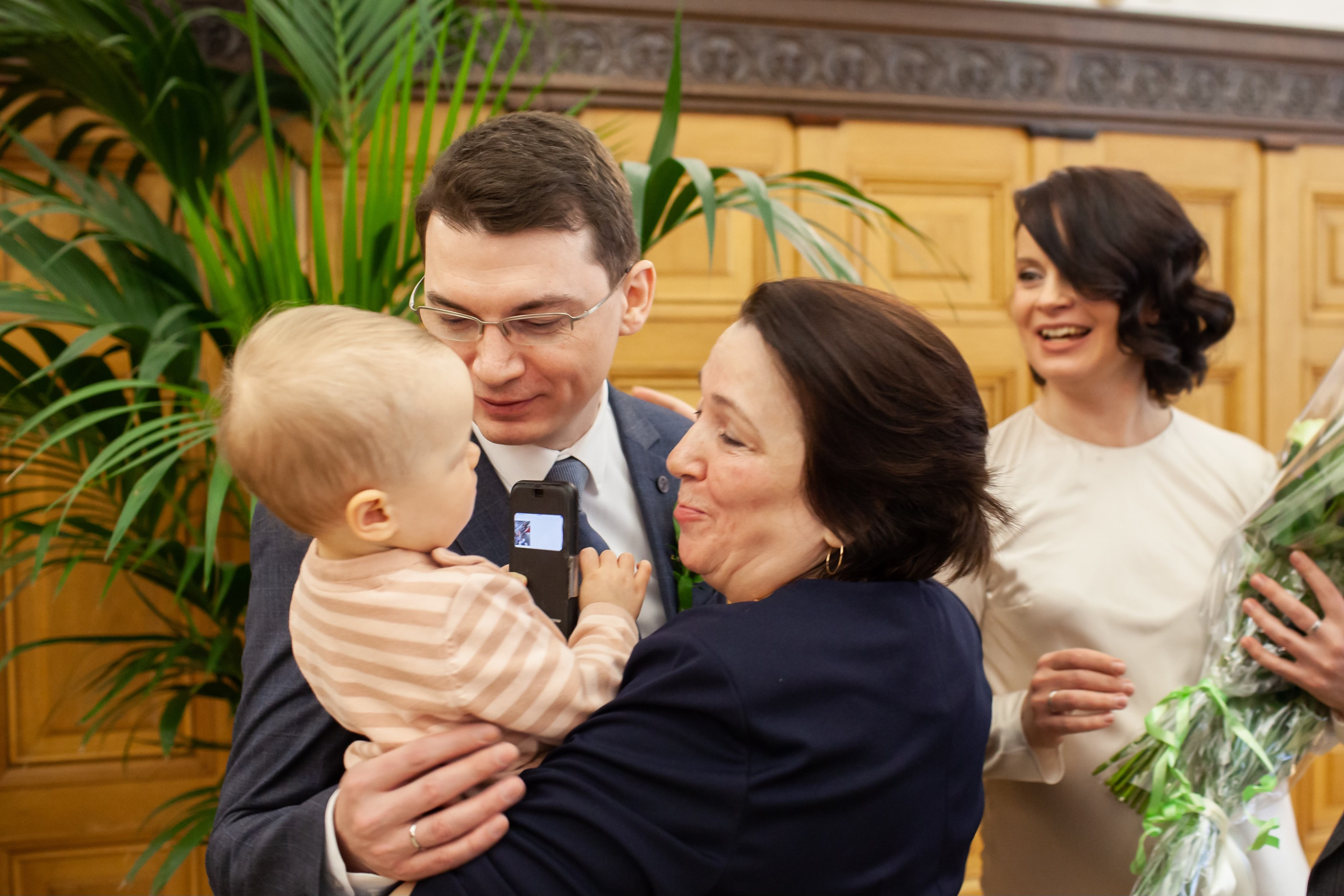 Съемка регистрации в Грибоедовском ЗАГСе. Фотографы в Москве Светлана Устинова и Сергей Грачев